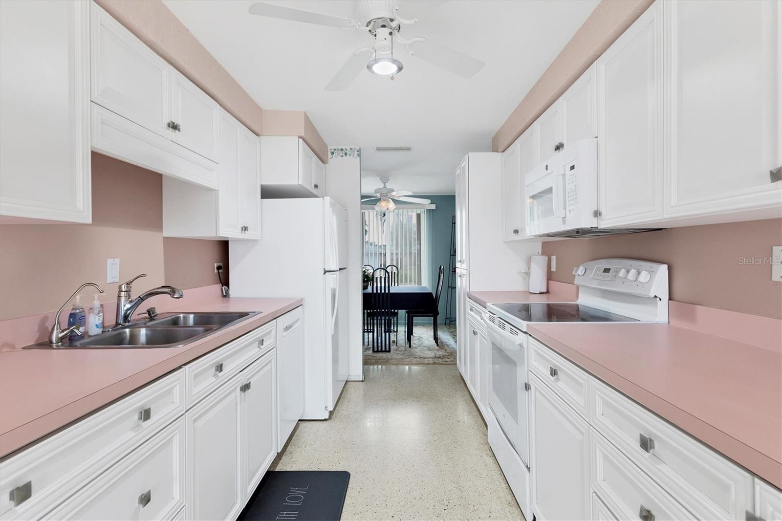 Image 9 of 31 For 2271 Sandlewood Drive