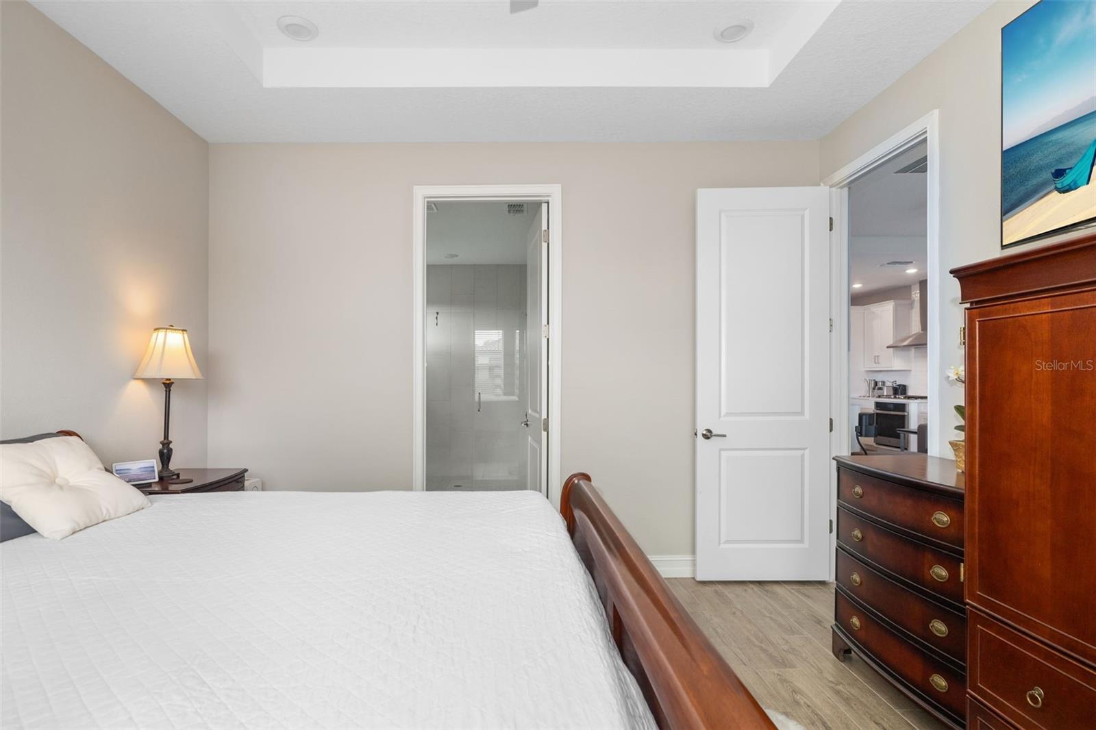 Image 21 of 58 For 1901 6th Street E