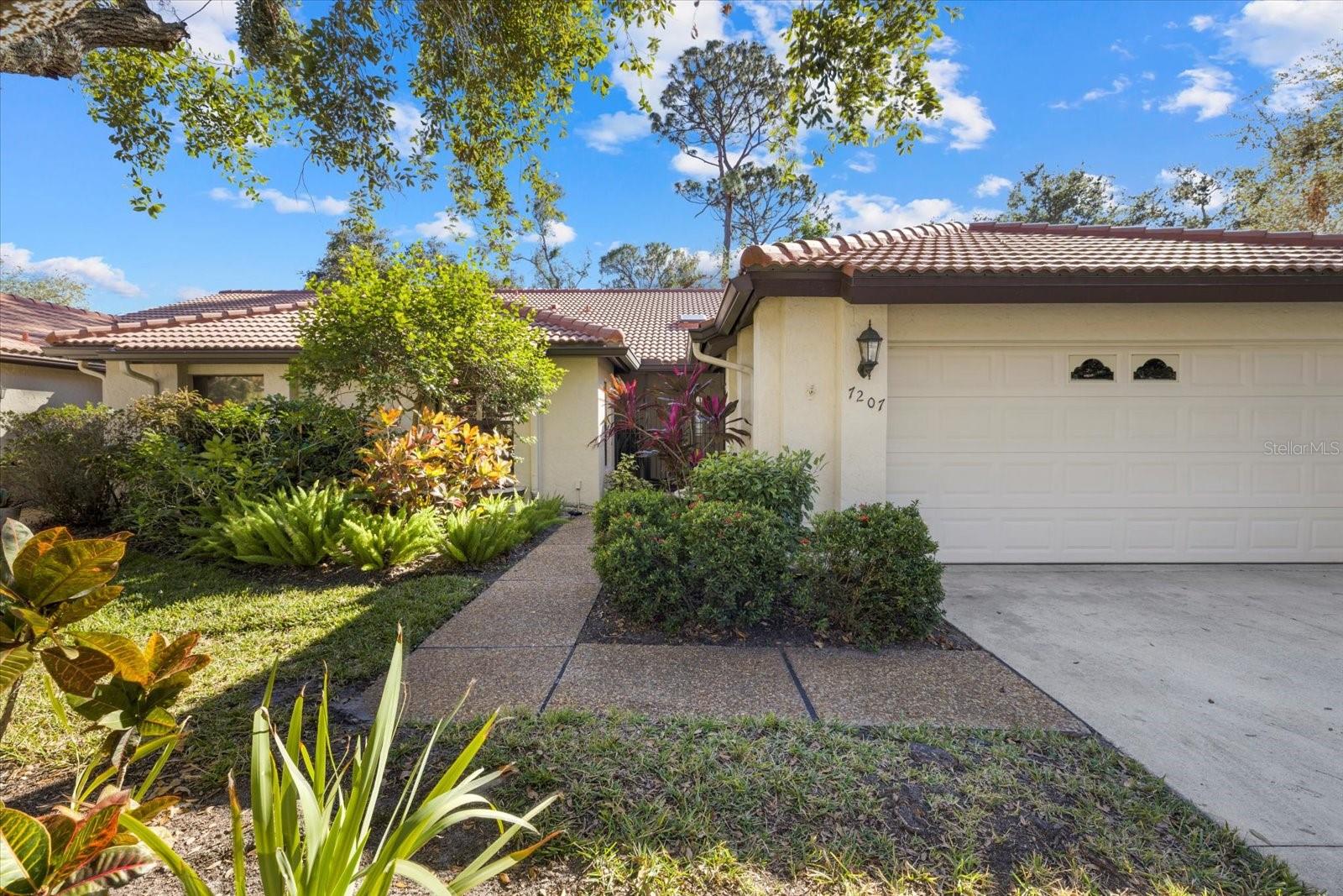 Details for 7207 Oak Moss Drive 63, SARASOTA, FL 34241