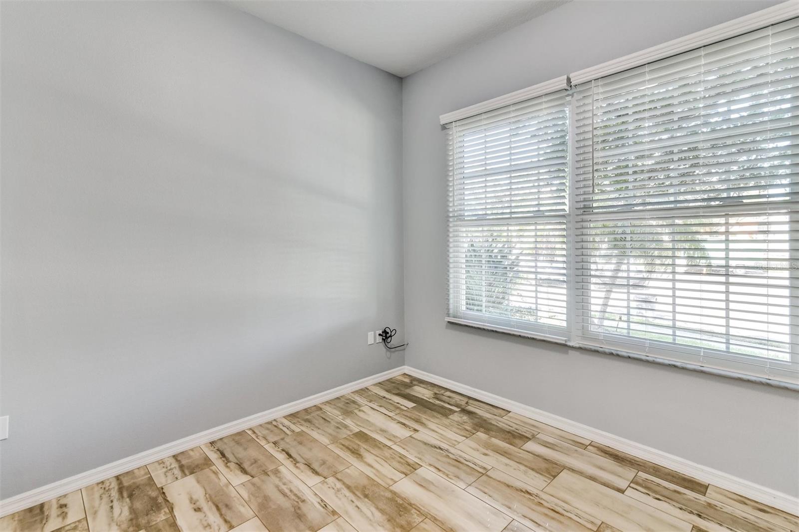 Image 25 of 61 For 4708 Clipper Drive