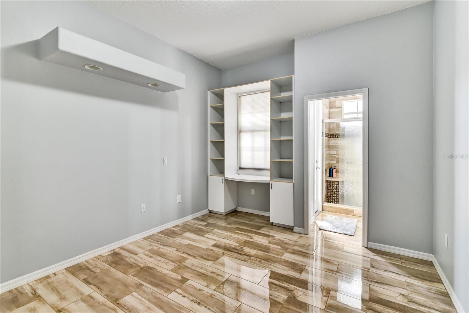Image 27 of 61 For 4708 Clipper Drive