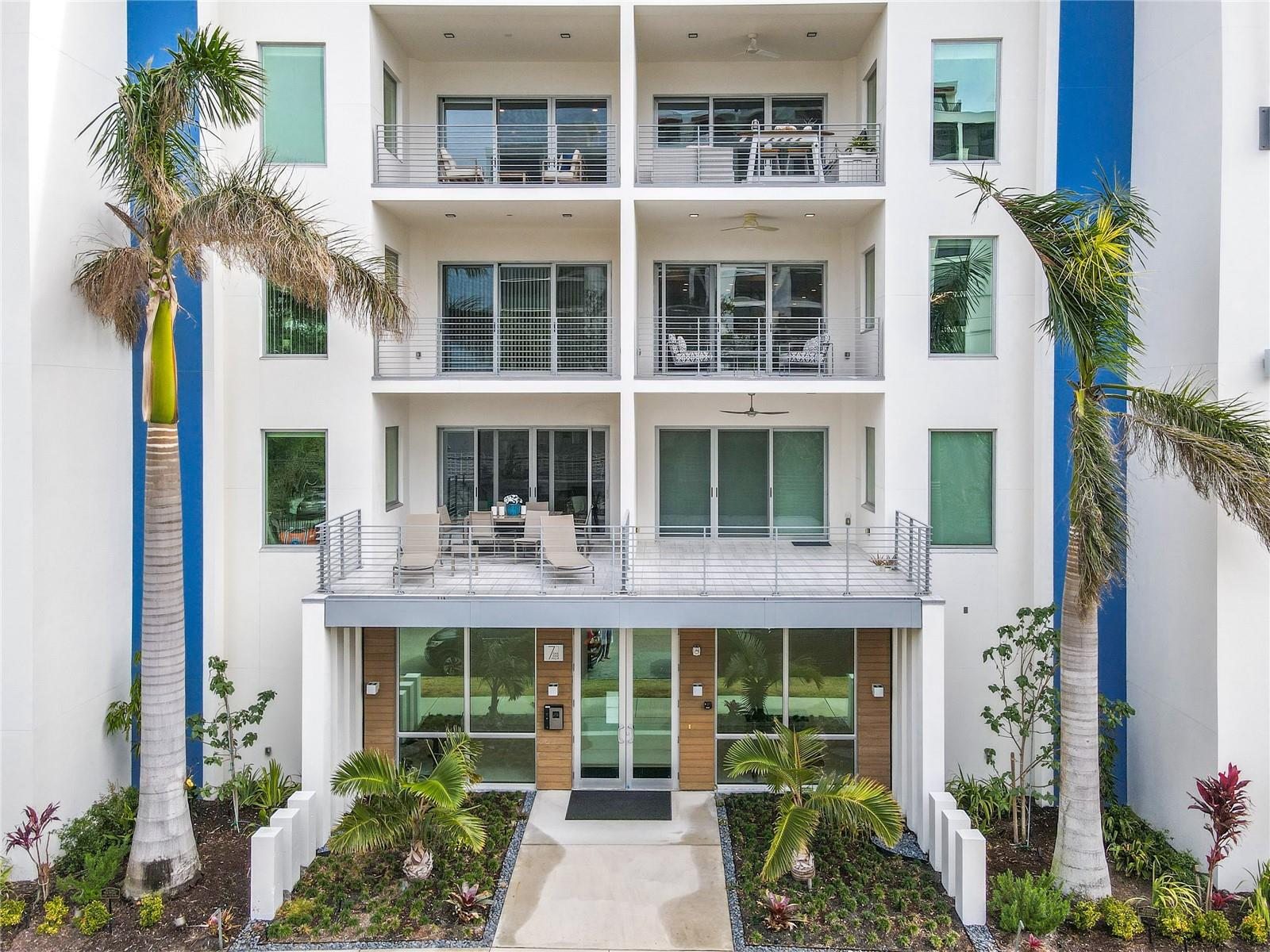 Details for 711 Palm Avenue 303, SARASOTA, FL 34236