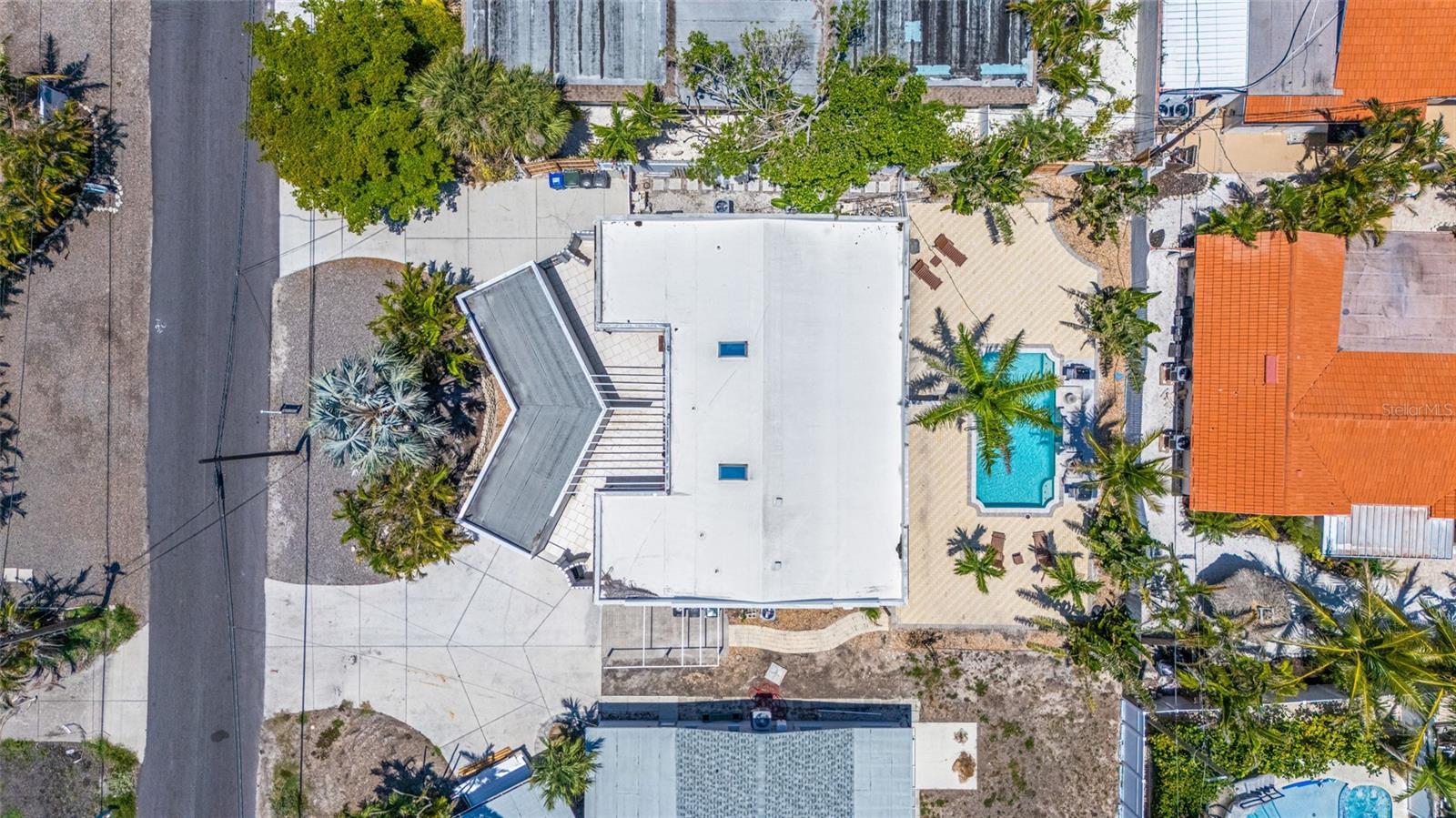 Image 66 of 78 For 1123 Crescent Street 1123-1125