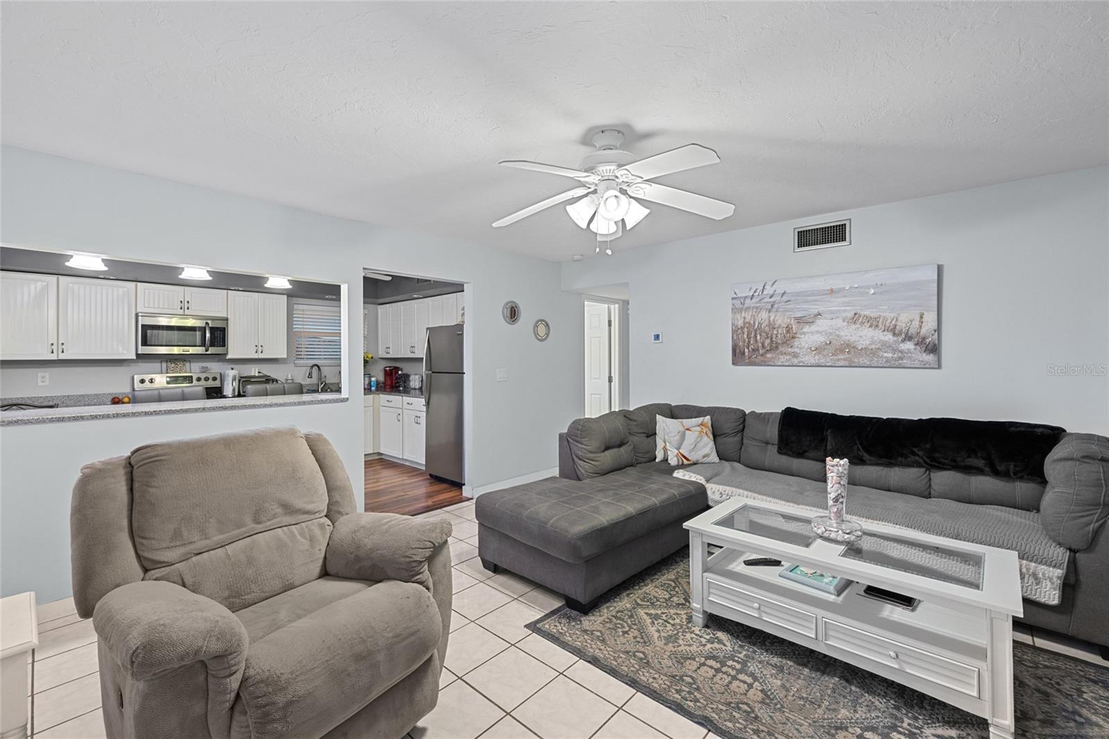 Image 8 of 34 For 8142 Coco Solo Avenue