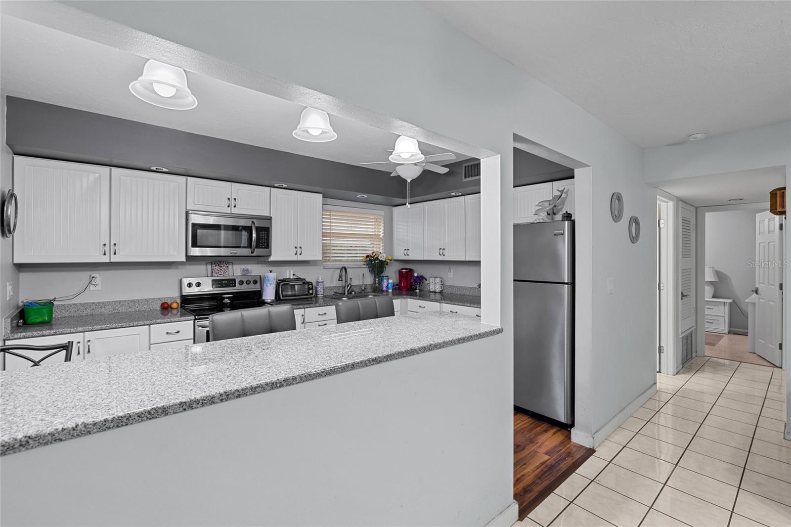 Image 9 of 34 For 8142 Coco Solo Avenue