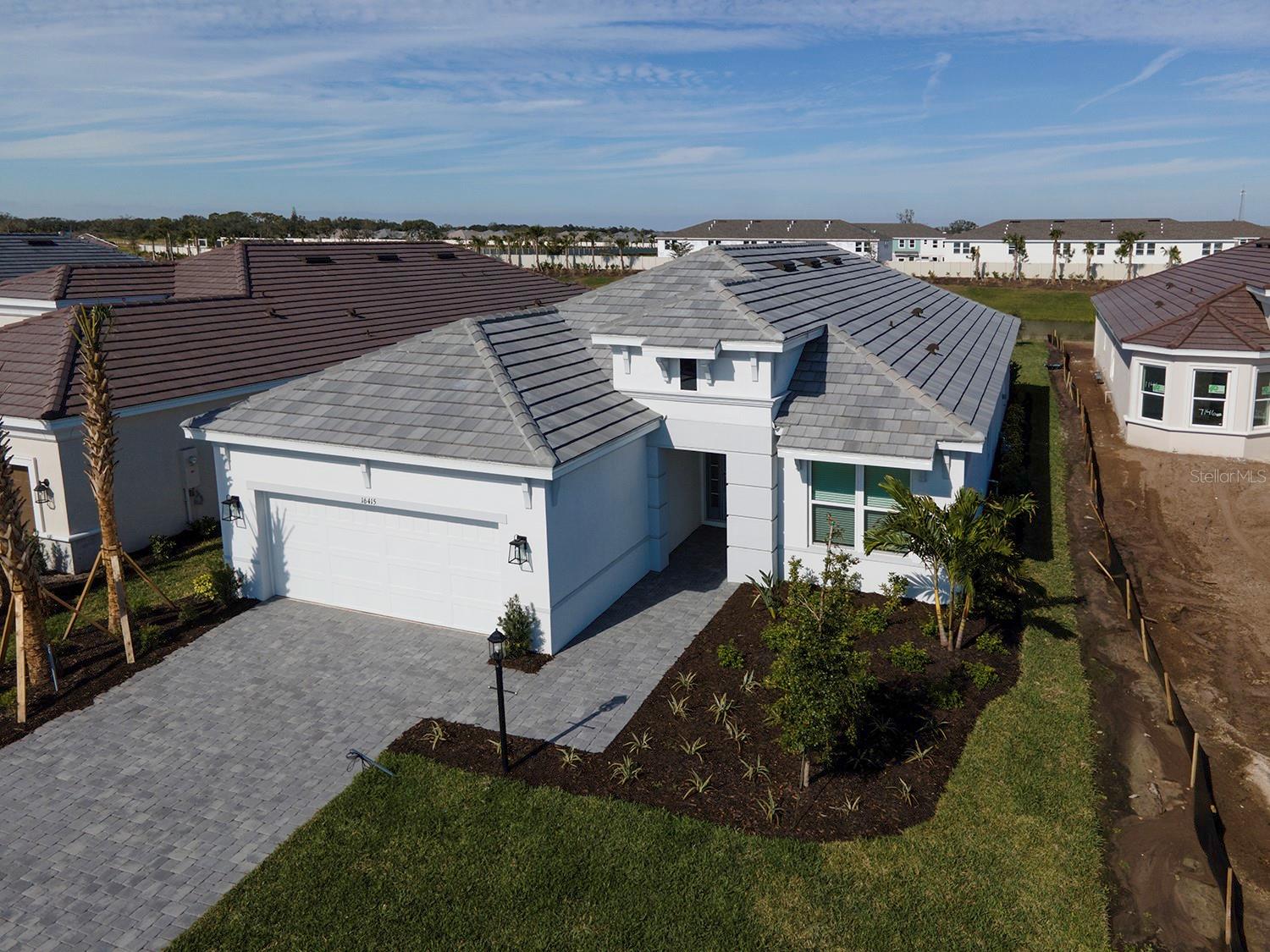 Image 3 of 93 For 16415 Isola Place