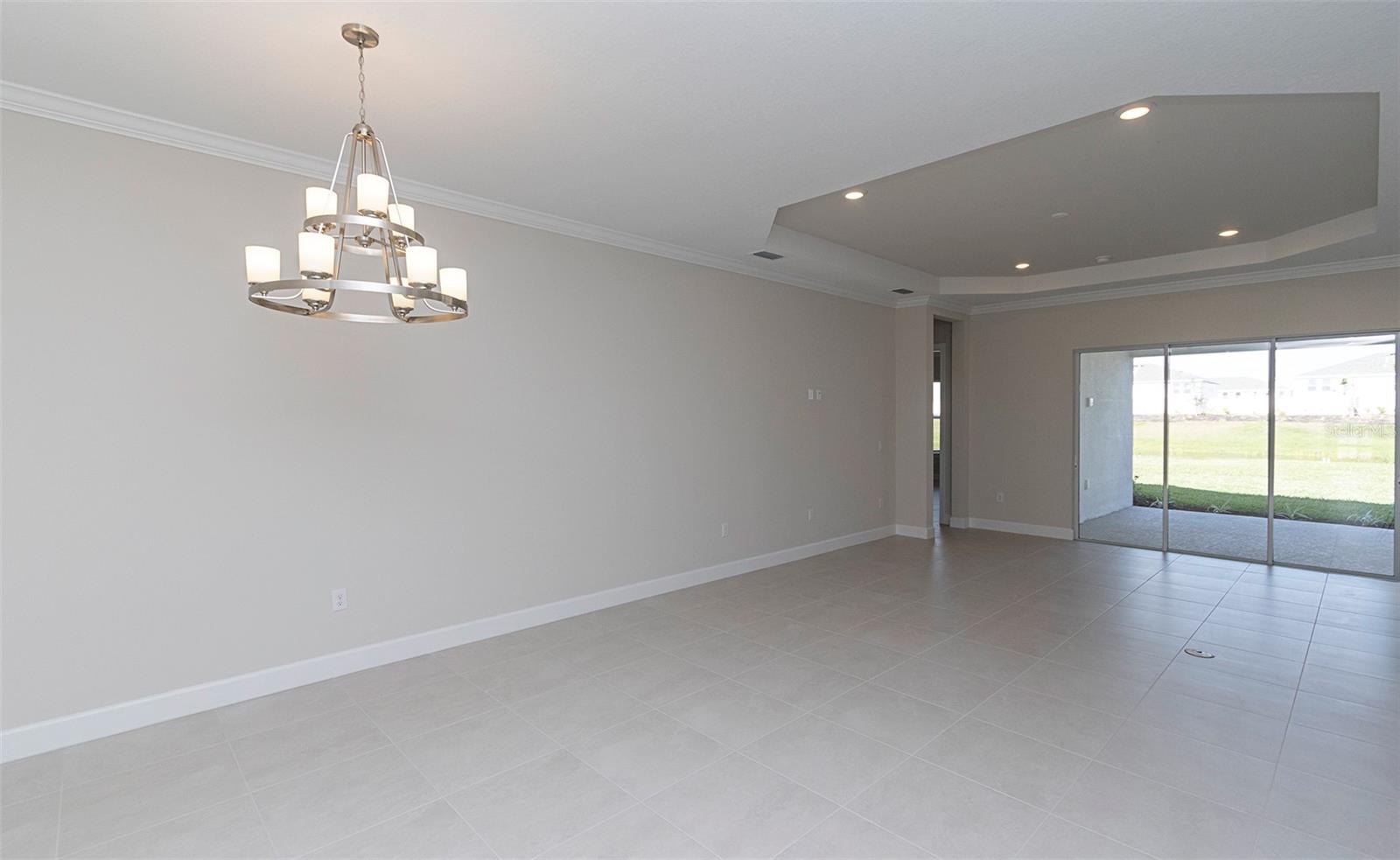 Image 37 of 93 For 16415 Isola Place