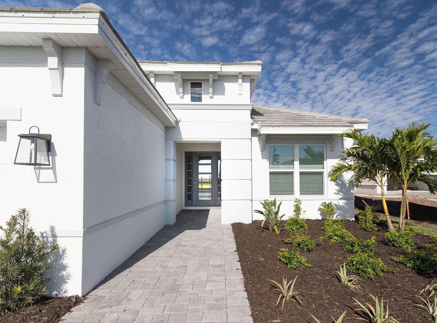 Image 4 of 93 For 16415 Isola Place