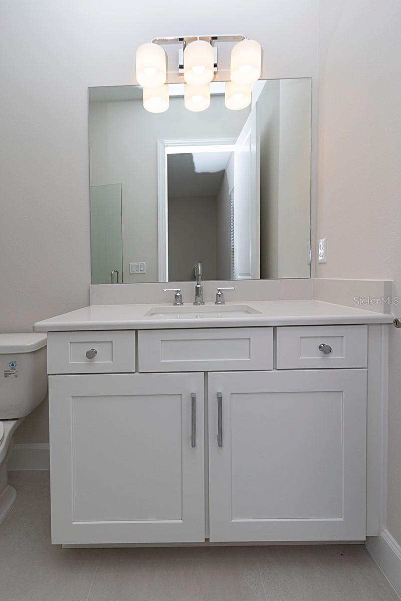 Image 45 of 93 For 16415 Isola Place