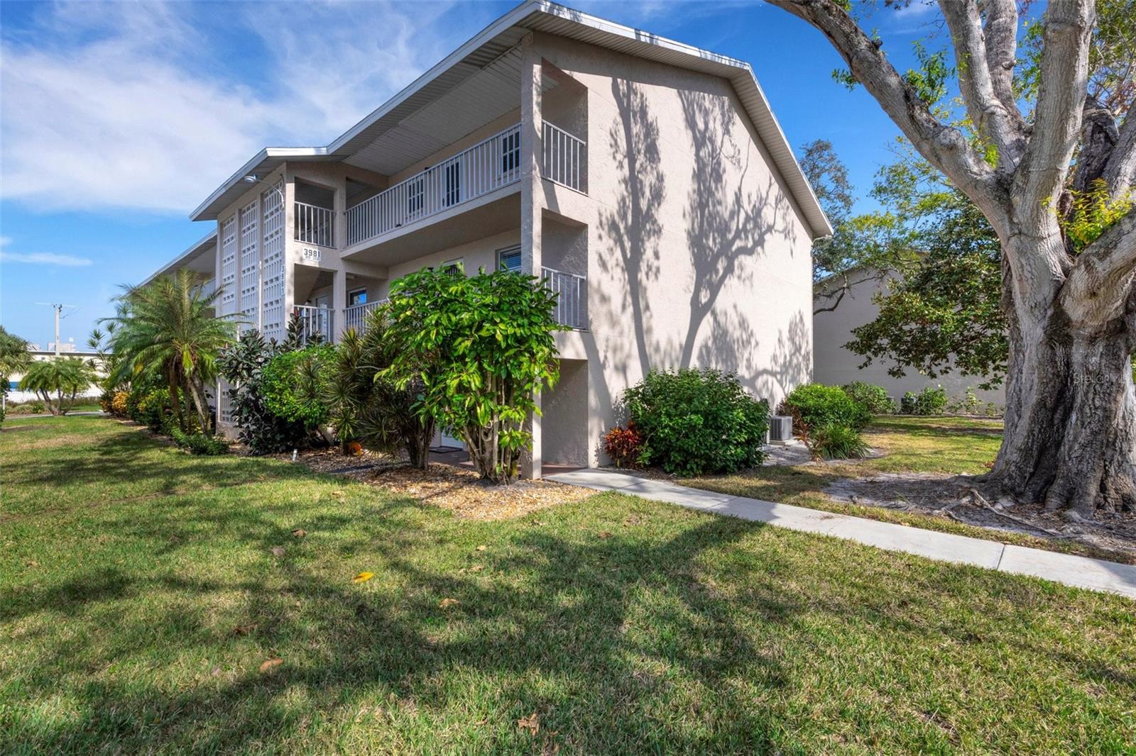 Details for 3981 Maceachen Boulevard 322, SARASOTA, FL 34233