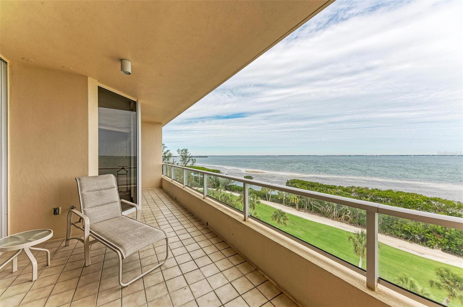 Image 38 of 61 For 3080 Grand Bay Boulevard 544