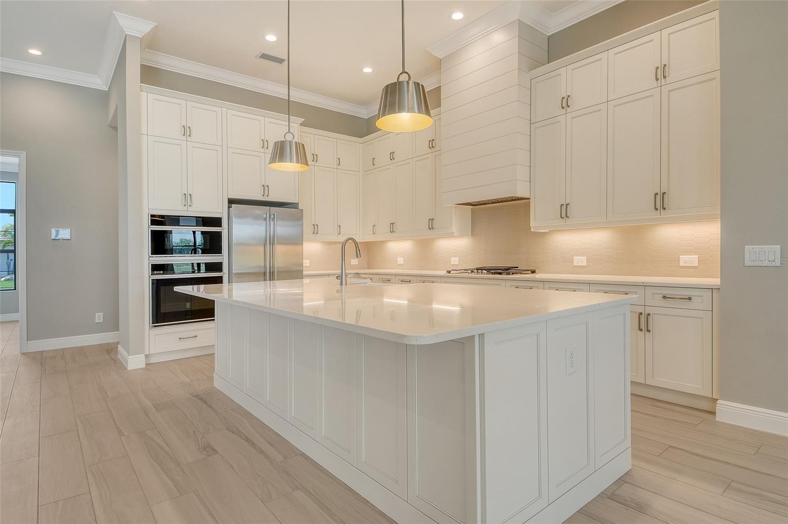Image 11 of 56 For 10612 Nicklaus Court