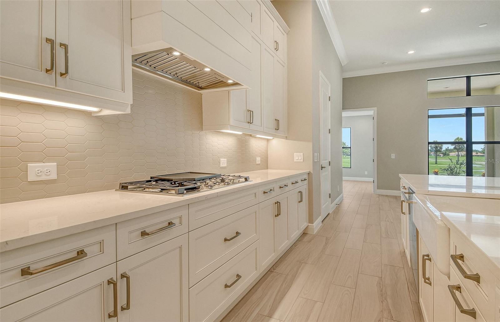 Image 15 of 56 For 10612 Nicklaus Court