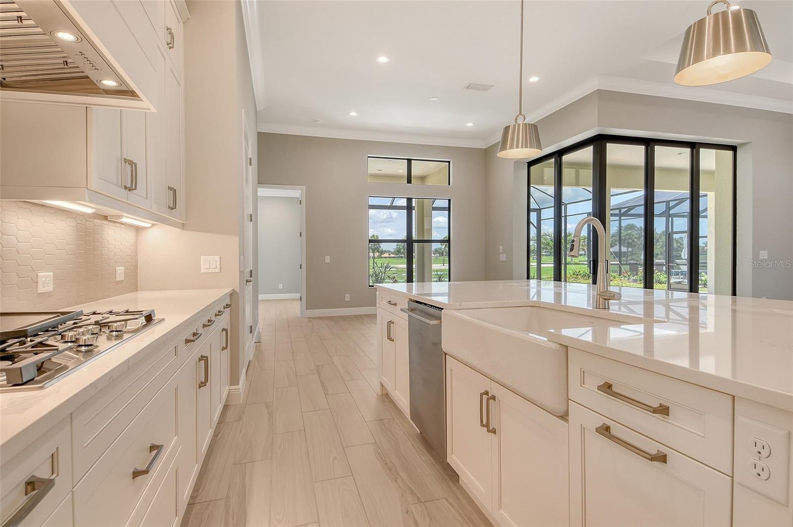 Image 16 of 56 For 10612 Nicklaus Court
