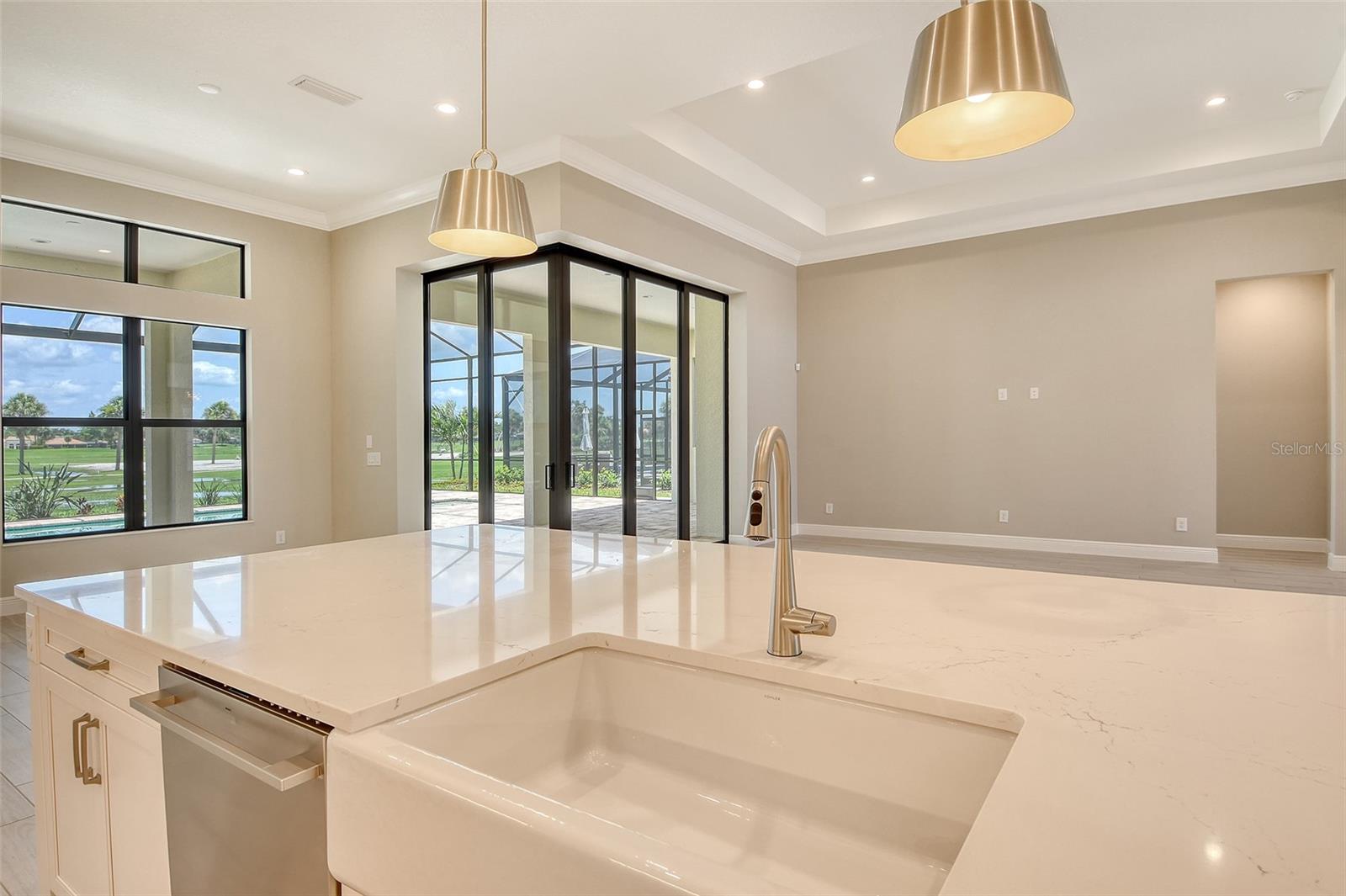 Image 17 of 56 For 10612 Nicklaus Court