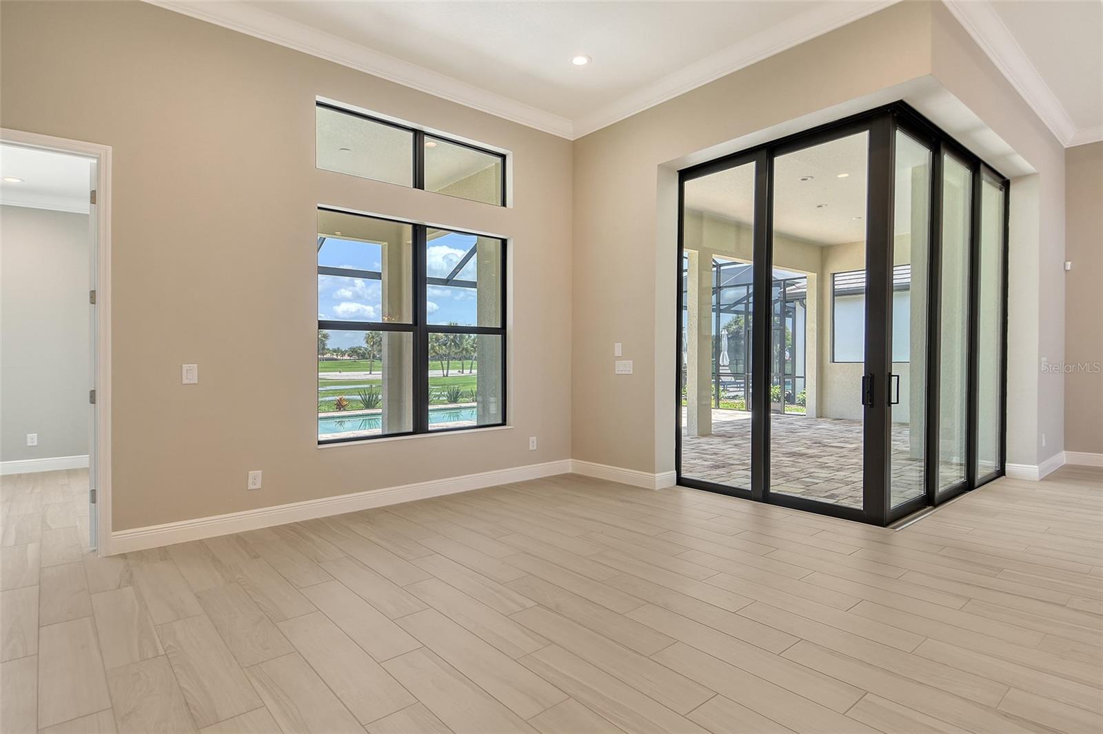 Image 20 of 56 For 10612 Nicklaus Court