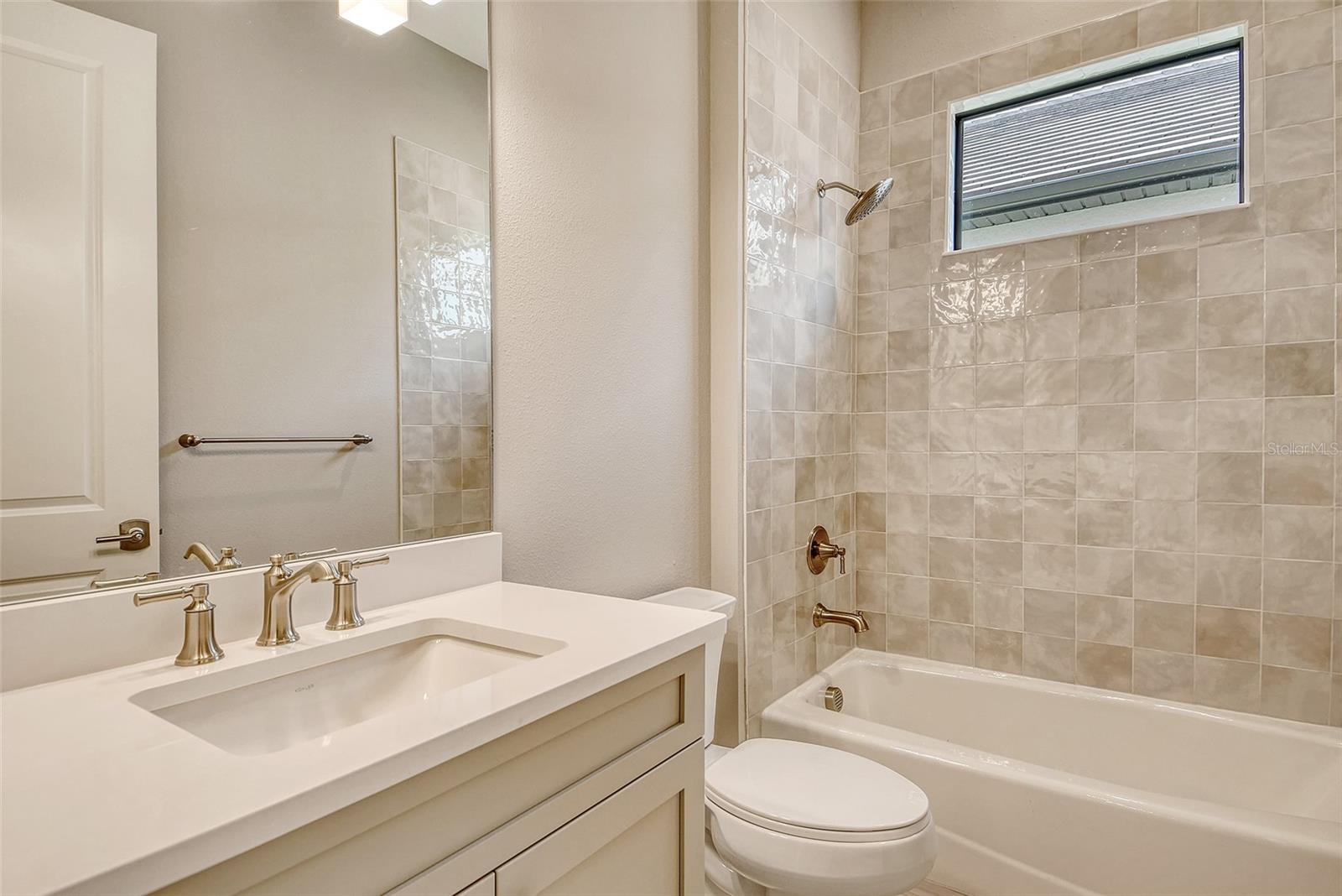 Image 37 of 56 For 10612 Nicklaus Court