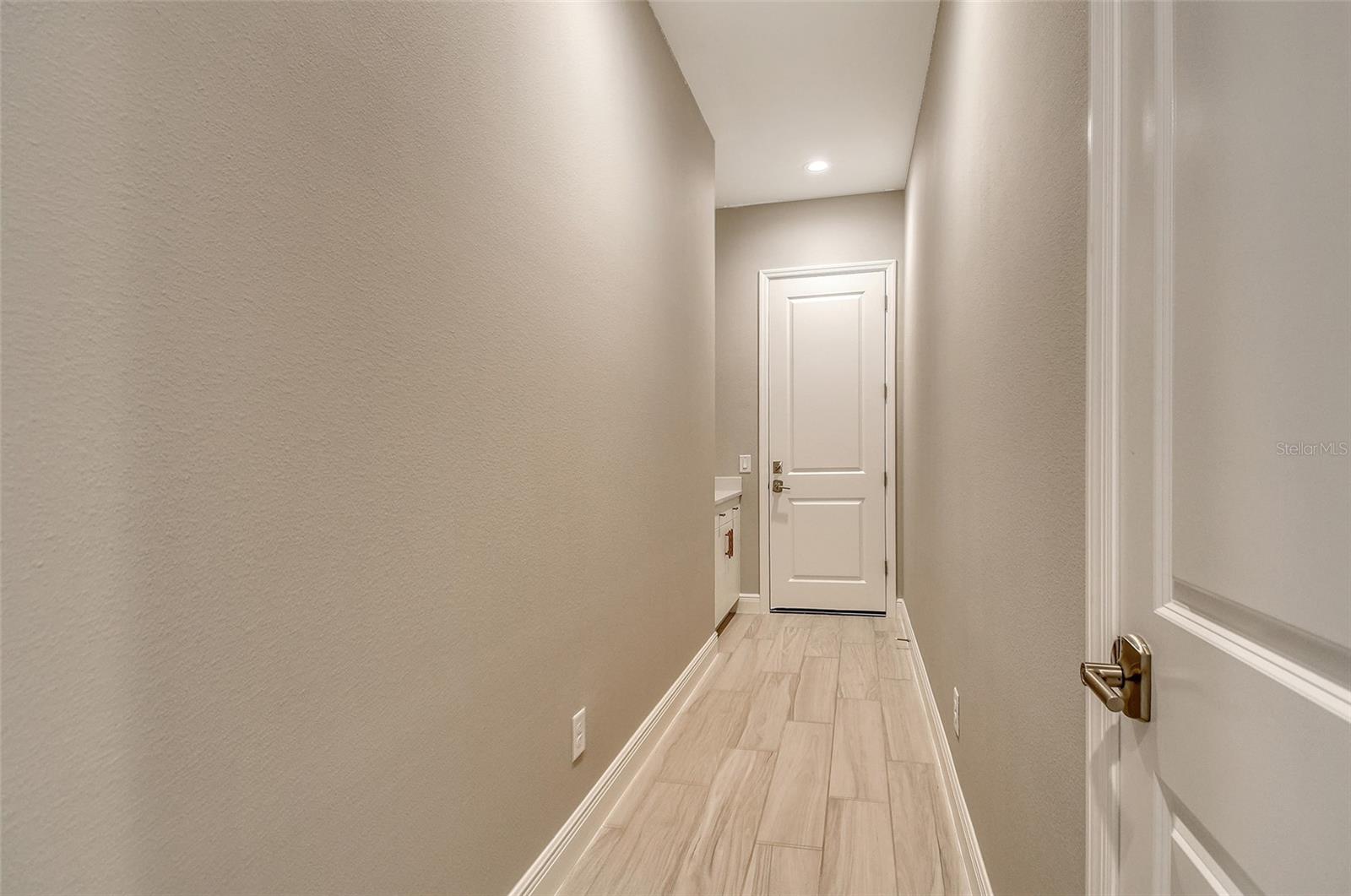 Image 41 of 56 For 10612 Nicklaus Court
