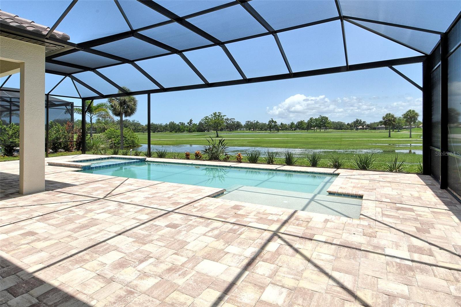 Image 44 of 56 For 10612 Nicklaus Court