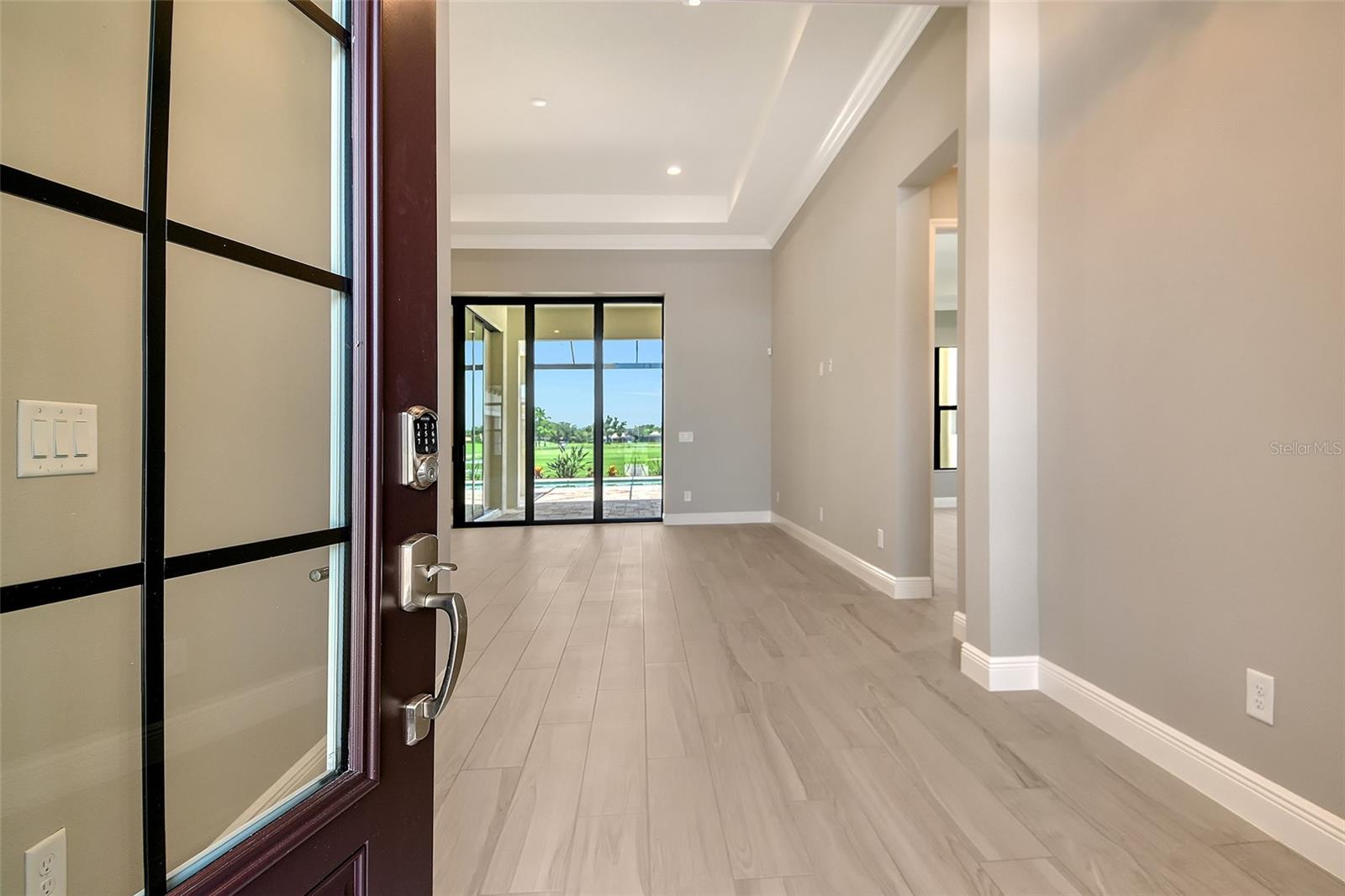 Image 5 of 56 For 10612 Nicklaus Court