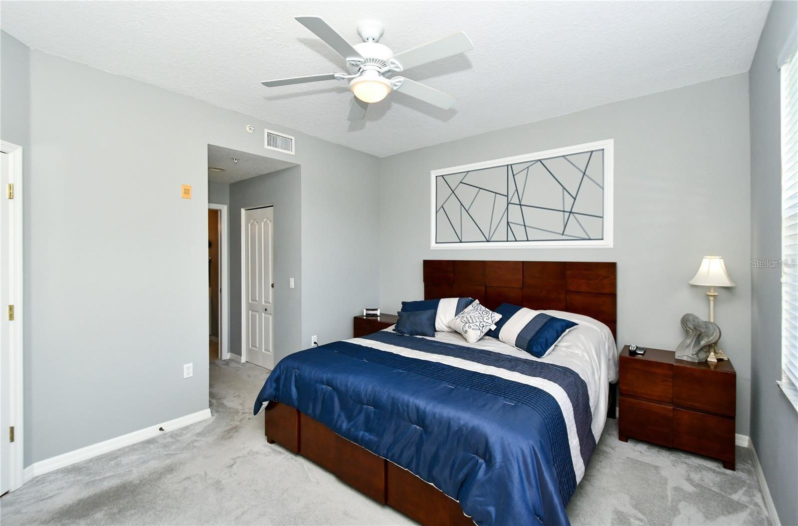Image 13 of 41 For 5330 Hylands Hills Avenue 2312