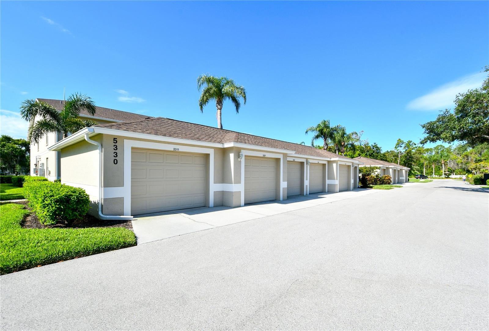 Image 21 of 41 For 5330 Hylands Hills Avenue 2312