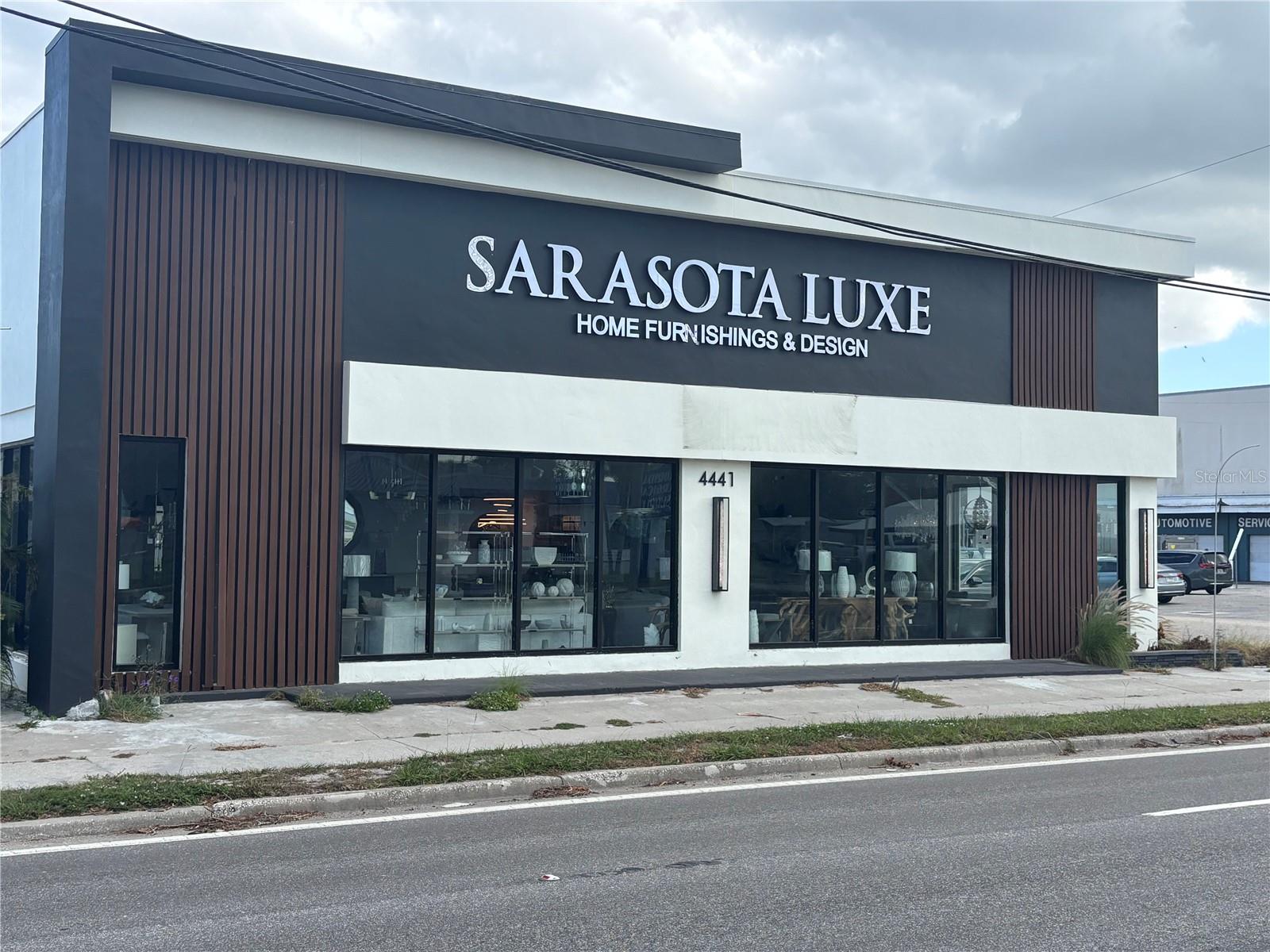 Image 2 of 5 For 4441 Tamiami Trail