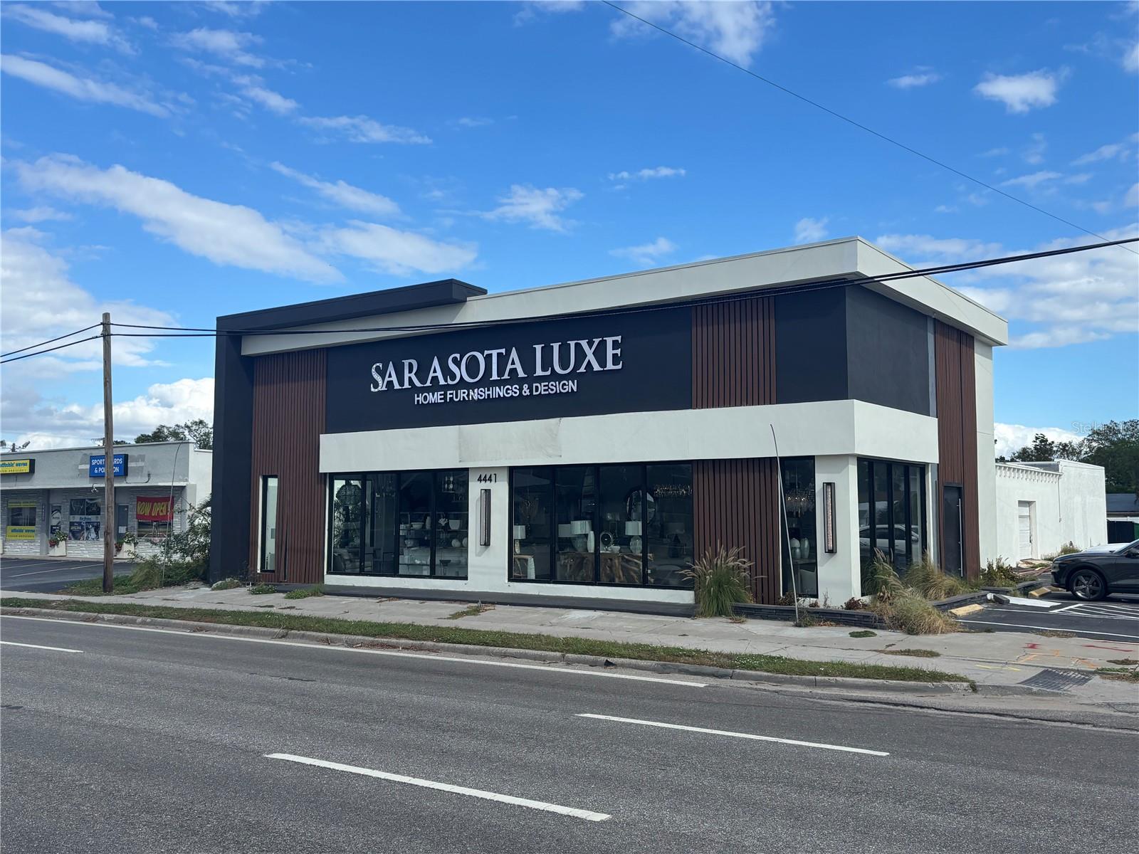 Image 3 of 5 For 4441 Tamiami Trail