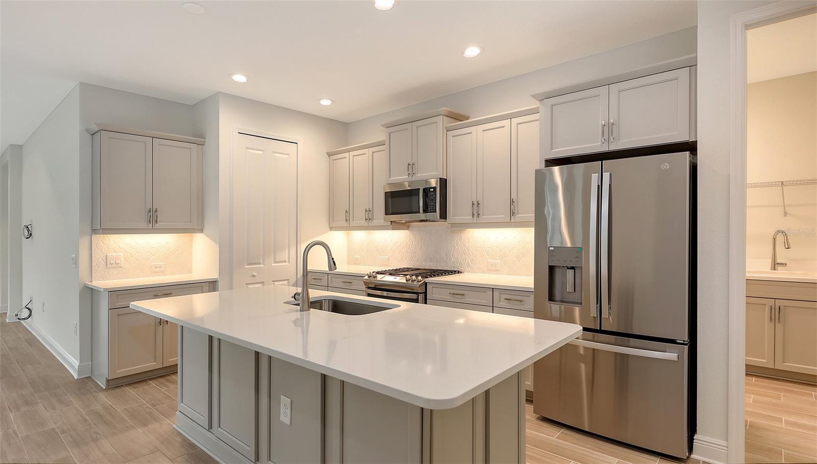Image 11 of 44 For 12649 Palatka Drive