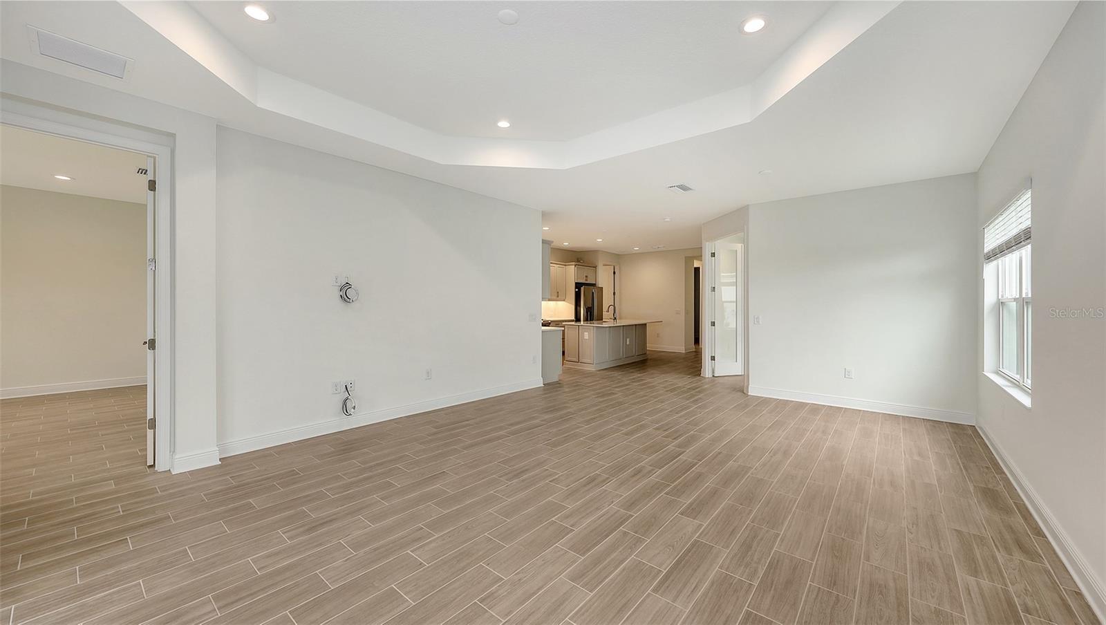 Image 14 of 44 For 12649 Palatka Drive
