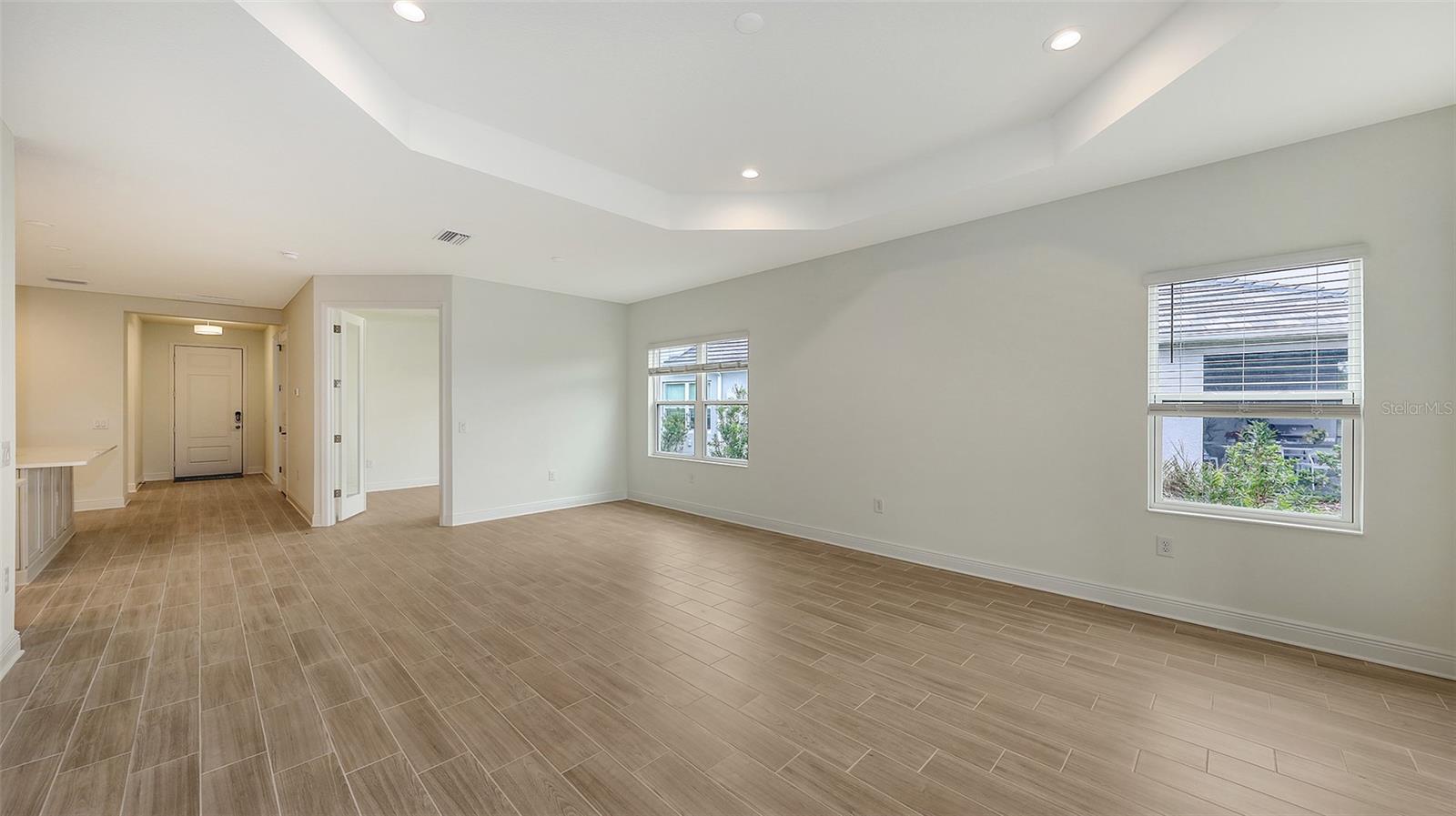 Image 15 of 44 For 12649 Palatka Drive