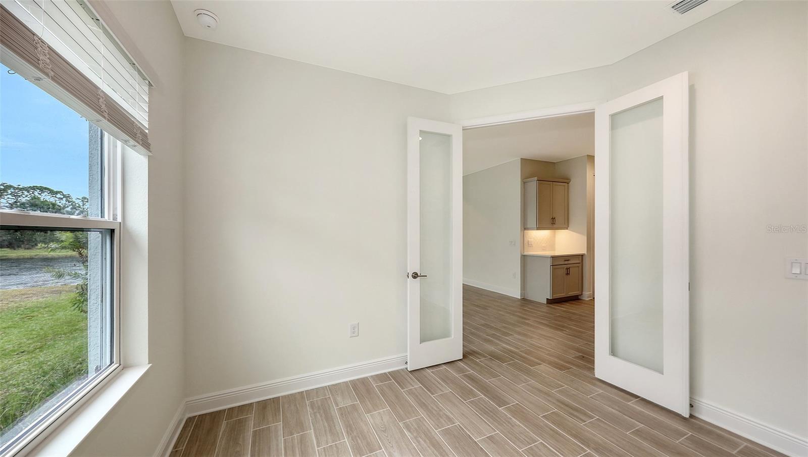 Image 17 of 44 For 12649 Palatka Drive