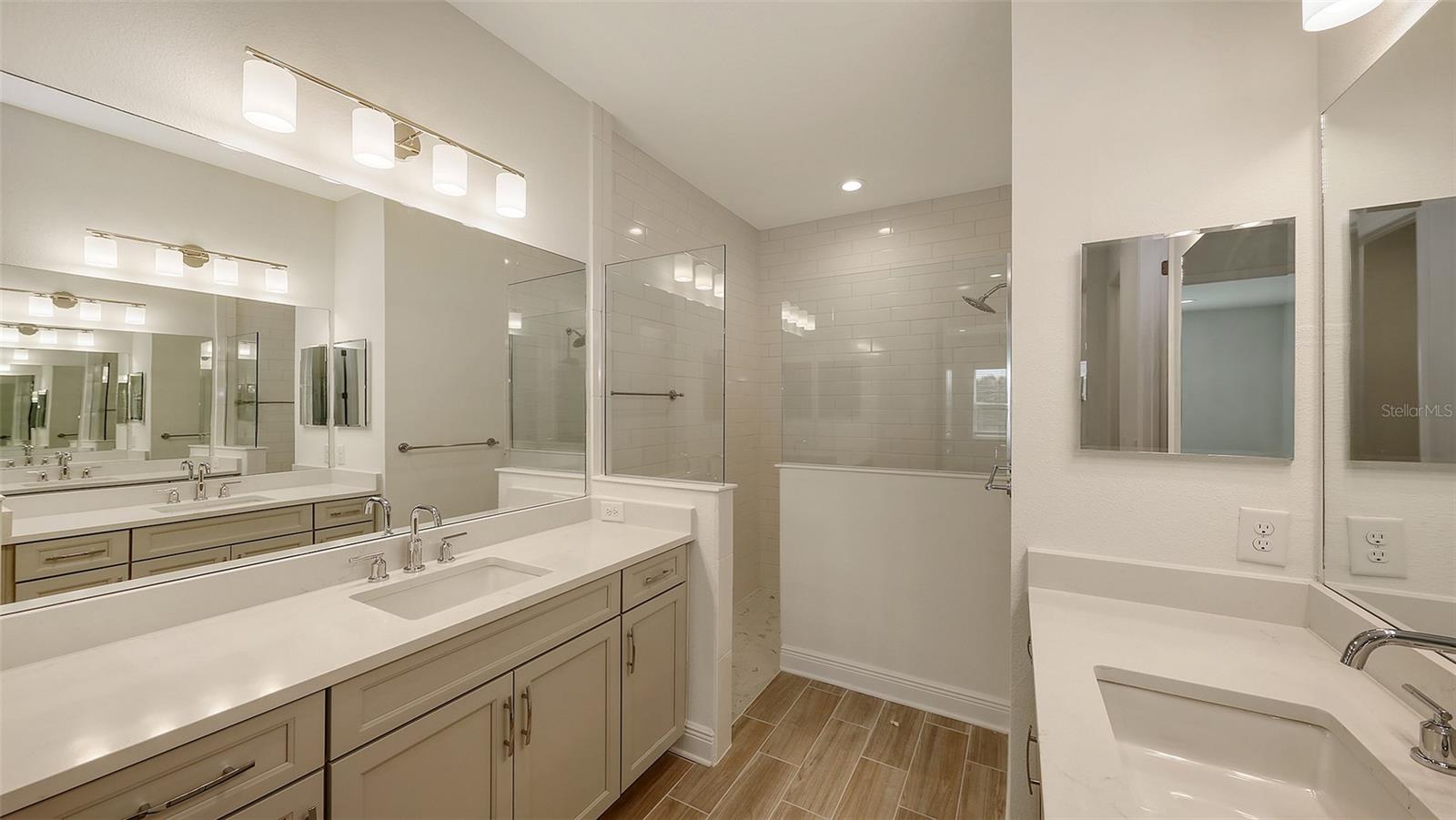 Image 25 of 44 For 12649 Palatka Drive