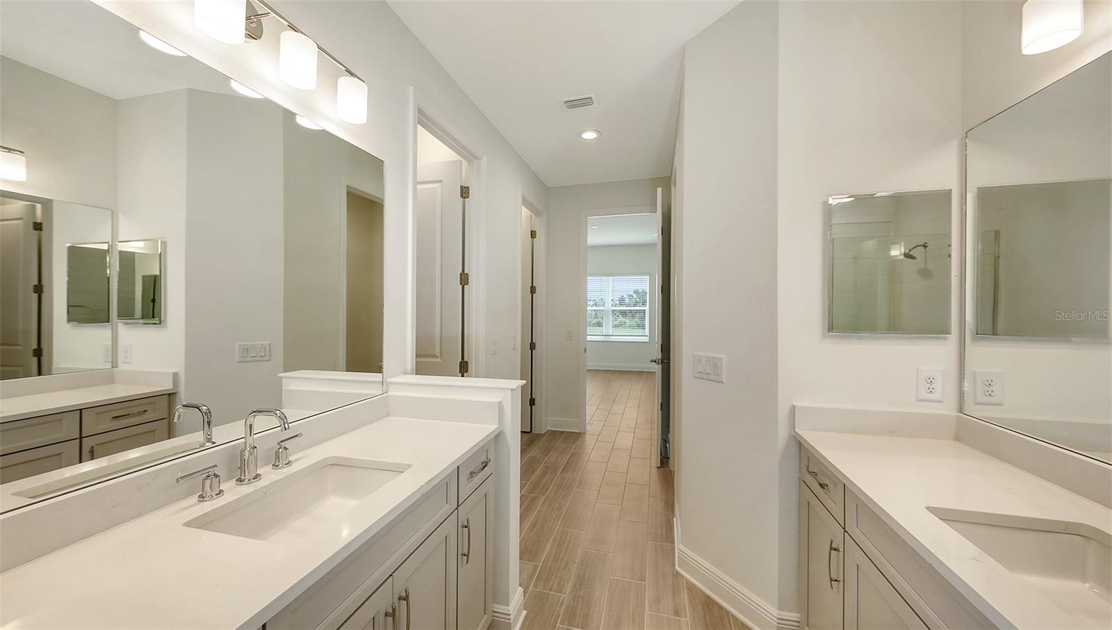 Image 26 of 44 For 12649 Palatka Drive