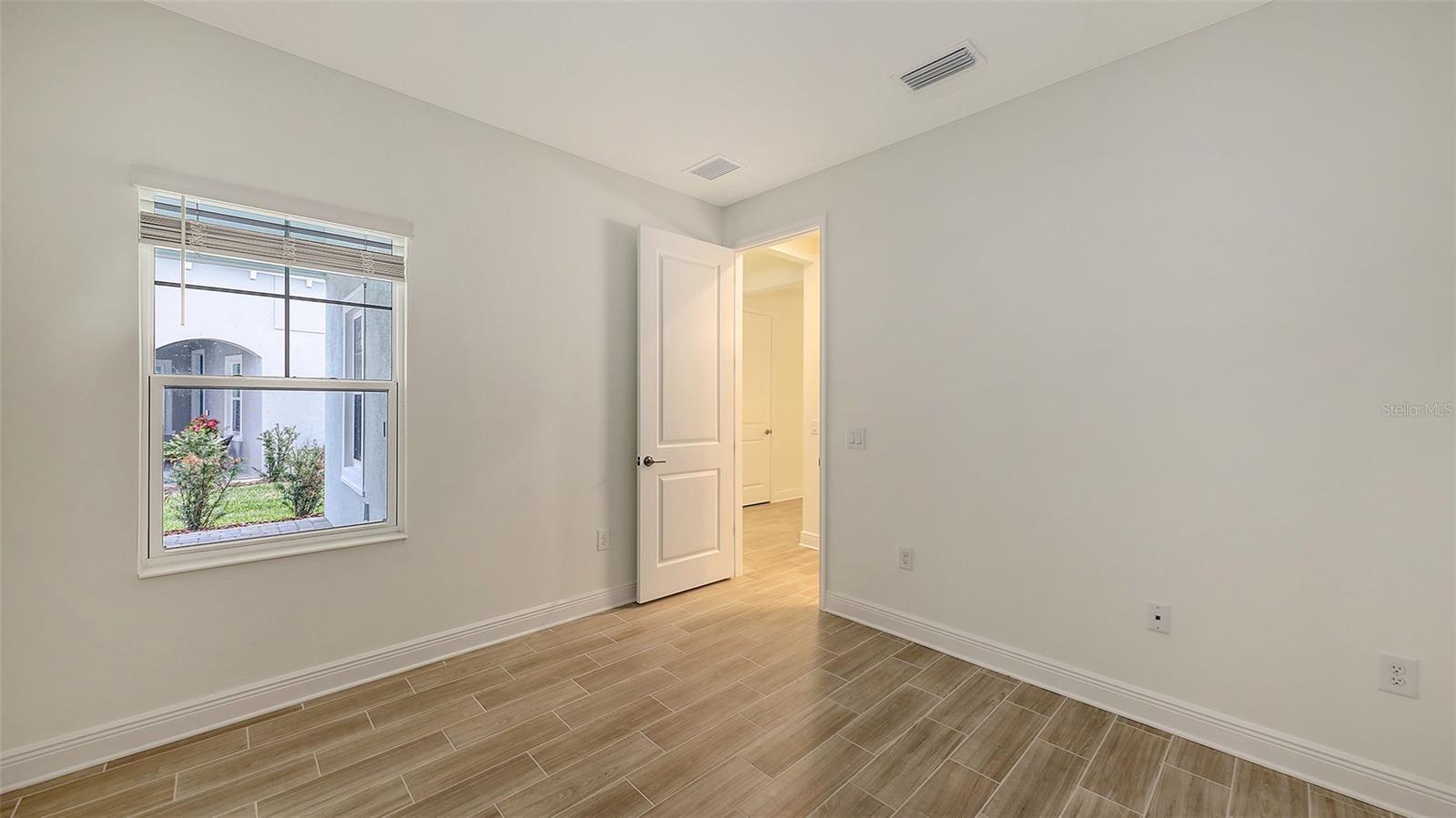 Image 36 of 44 For 12649 Palatka Drive