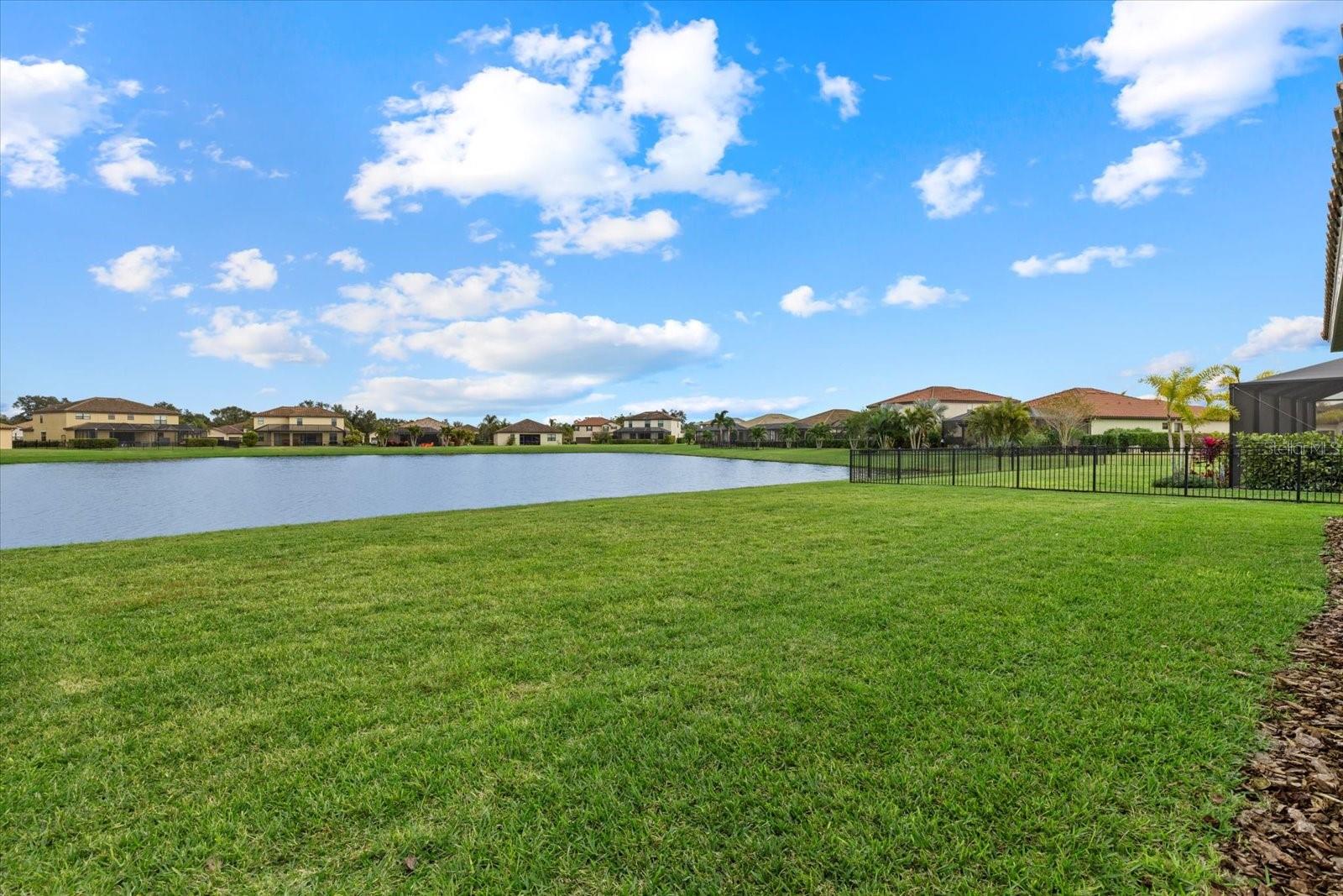 Listing photo id 2 for 3713 Savanna Palms Court