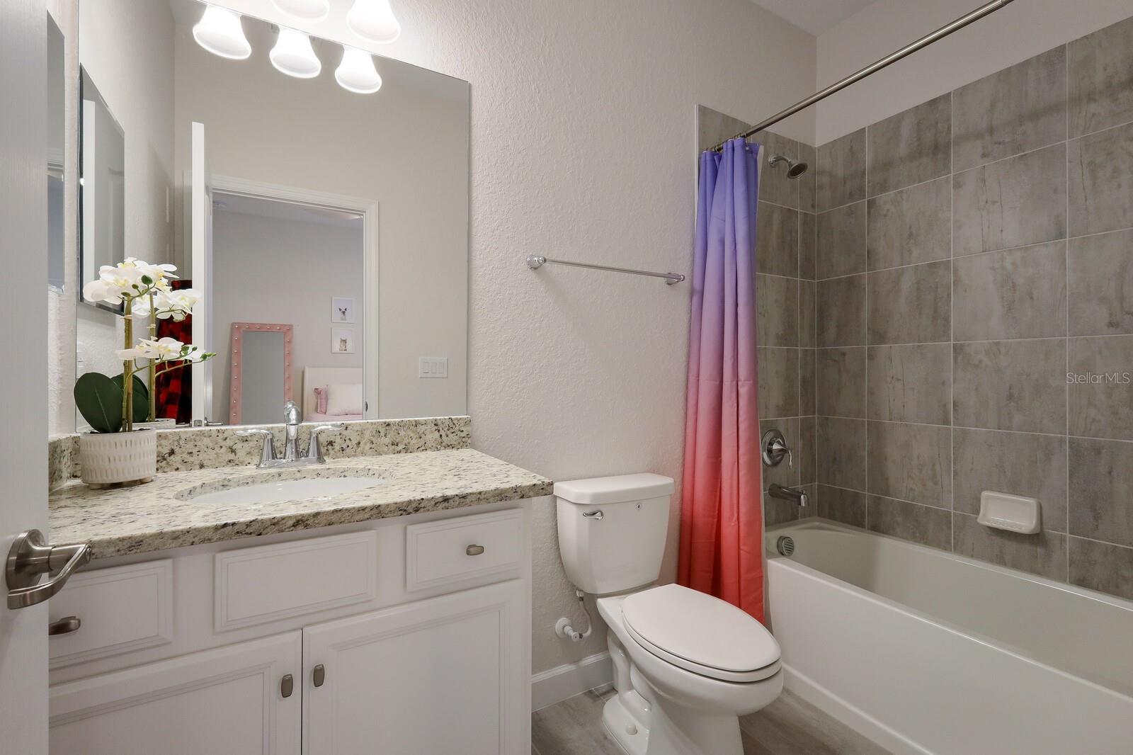 Image 21 of 46 For 6527 Clairborne Lane