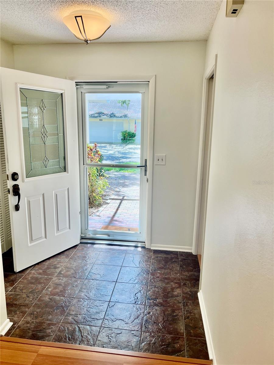 Image 30 of 36 For 4045 Oakhurst Drive 3125