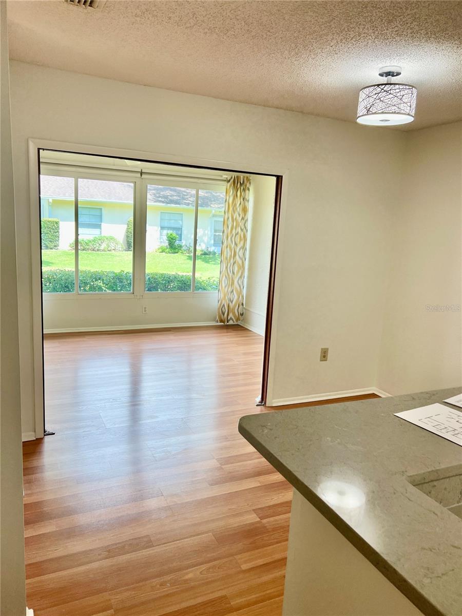 Image 34 of 36 For 4045 Oakhurst Drive 3125