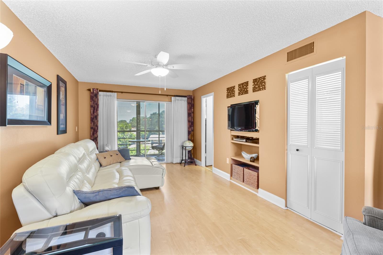 Image 24 of 51 For 4210 Ironwood Circle 308j