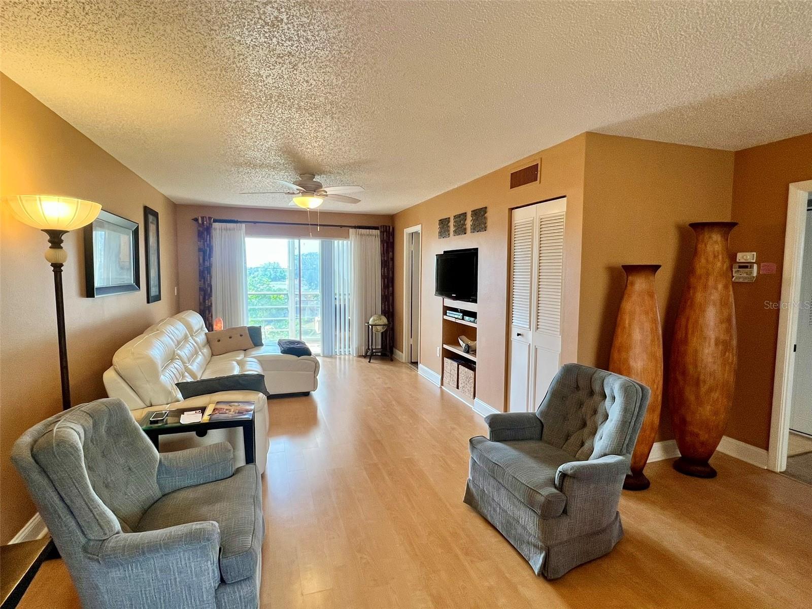 Image 30 of 51 For 4210 Ironwood Circle 308j