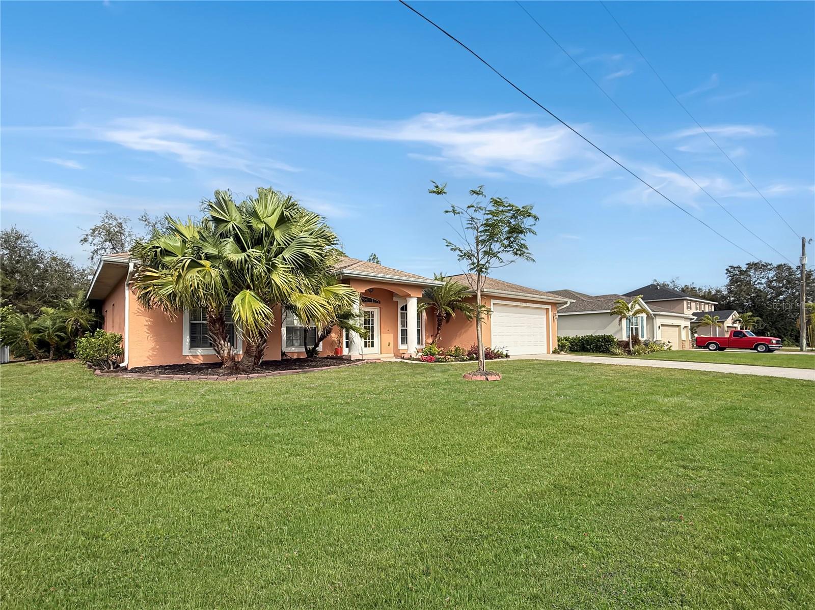 Image 3 of 44 For 25072 Palisade Road