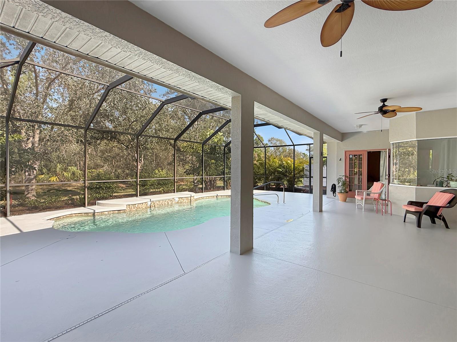 Image 34 of 44 For 25072 Palisade Road