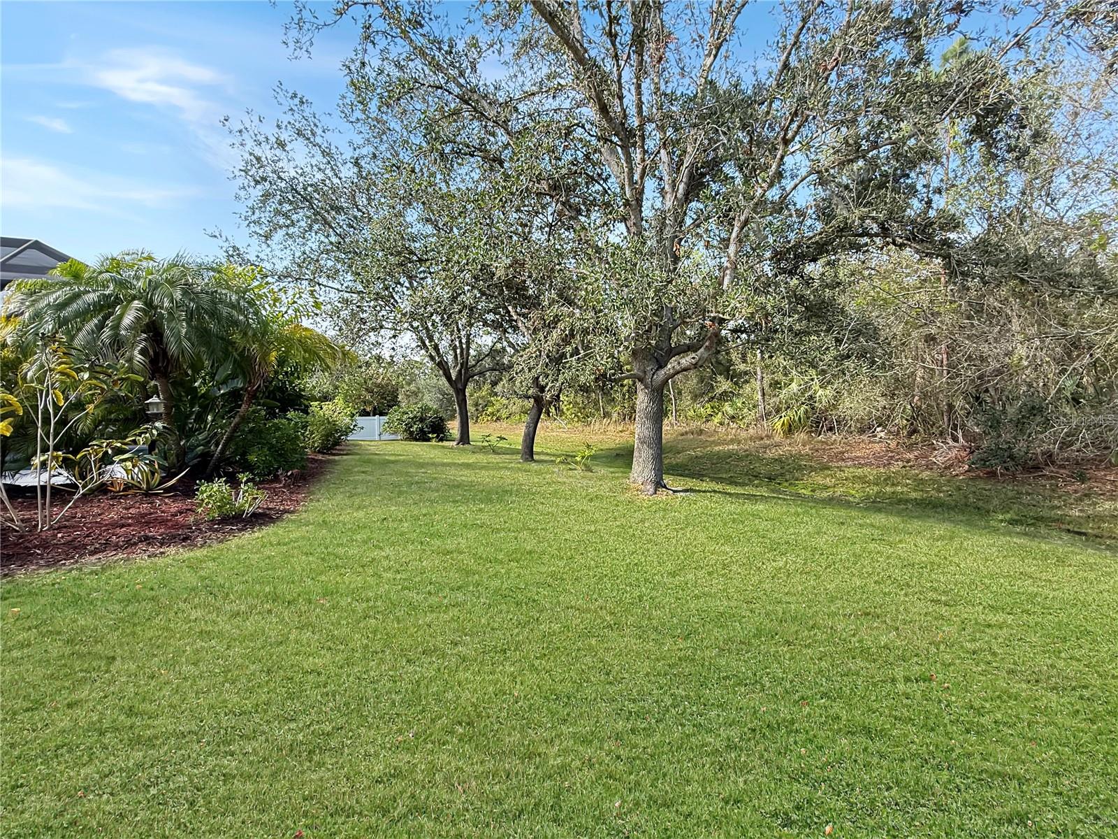 Image 43 of 44 For 25072 Palisade Road