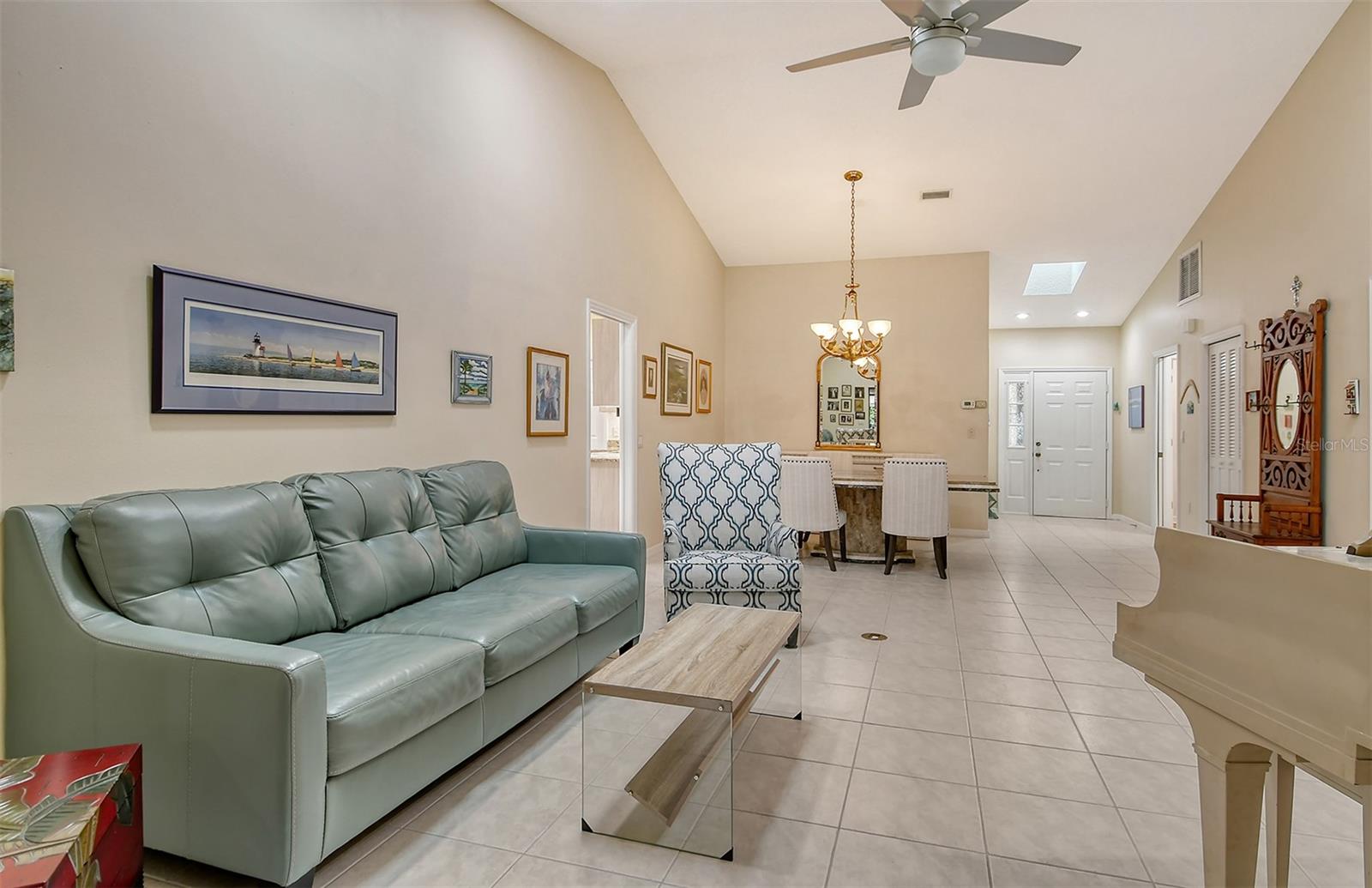 Image 11 of 39 For 7363 Silver Fern Boulevard 80