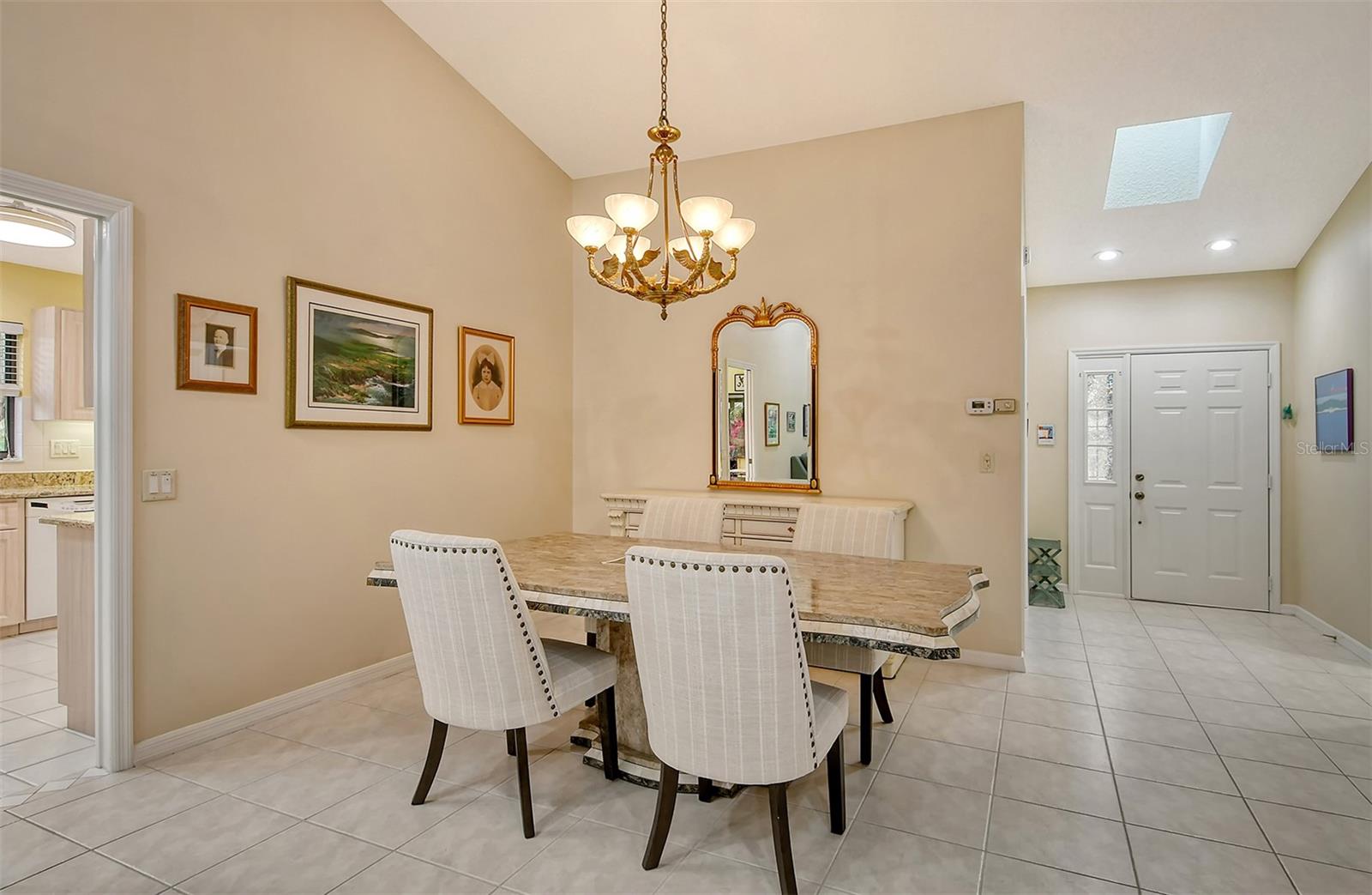 Image 5 of 39 For 7363 Silver Fern Boulevard 80