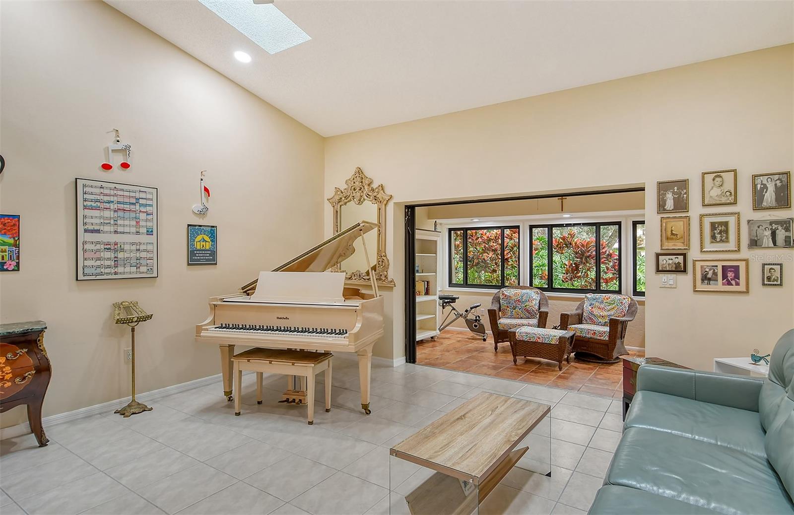 Image 6 of 39 For 7363 Silver Fern Boulevard 80
