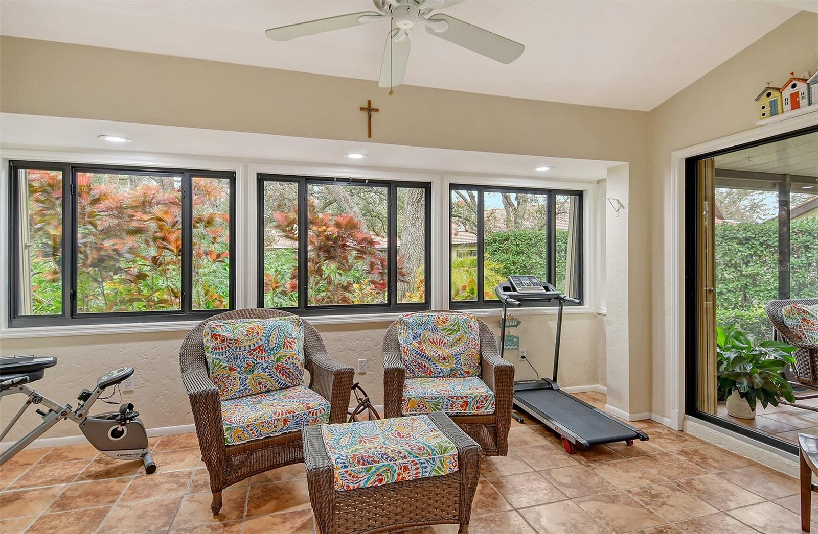 Image 7 of 39 For 7363 Silver Fern Boulevard 80