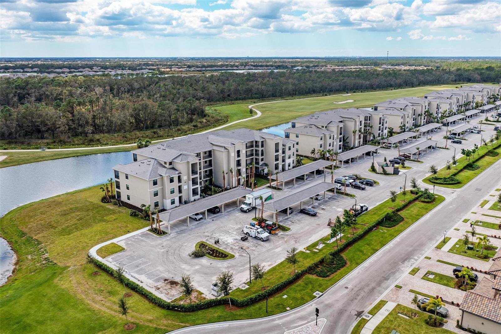 Image 3 of 69 For 18114 Gawthrop Drive 404