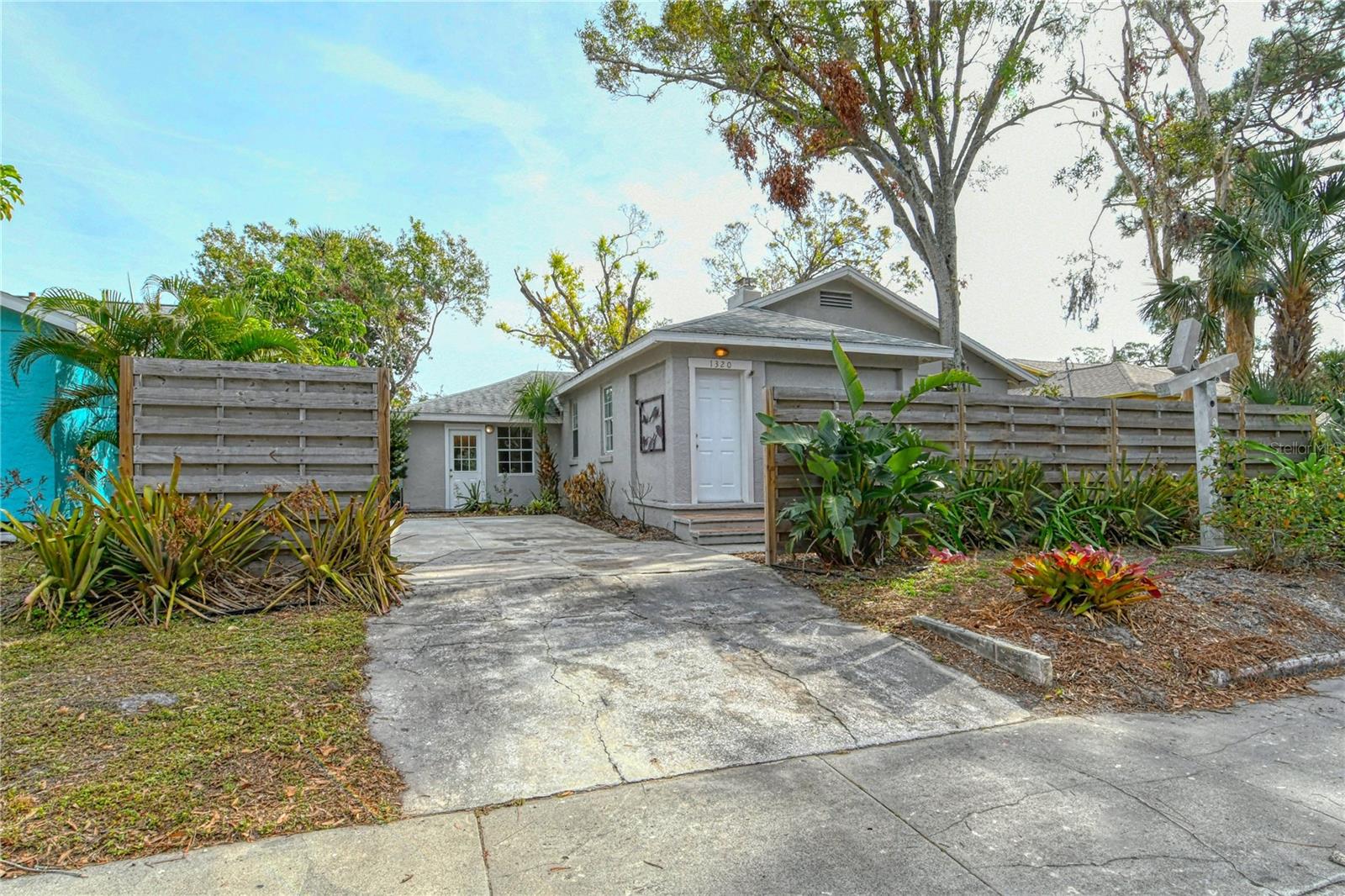 Details for 1320 Cocoanut Avenue, SARASOTA, FL 34236